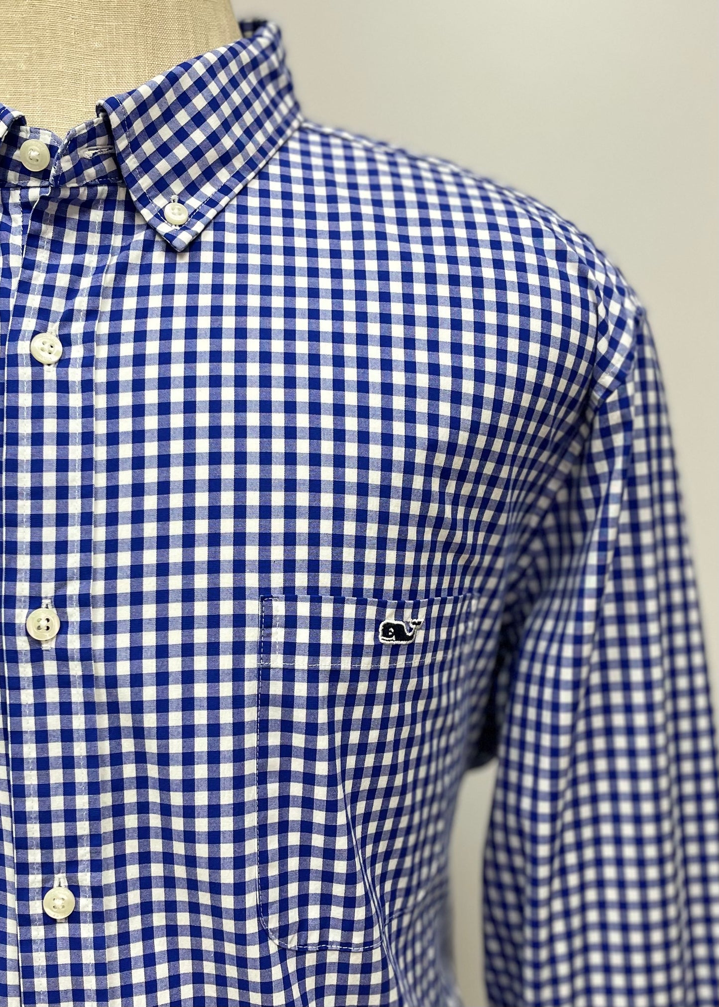 Camisa de botones Vineyard Vines 🐳 con patrón de cuadros gingham en color azul y blanco Talla XXL Entalle Clásico