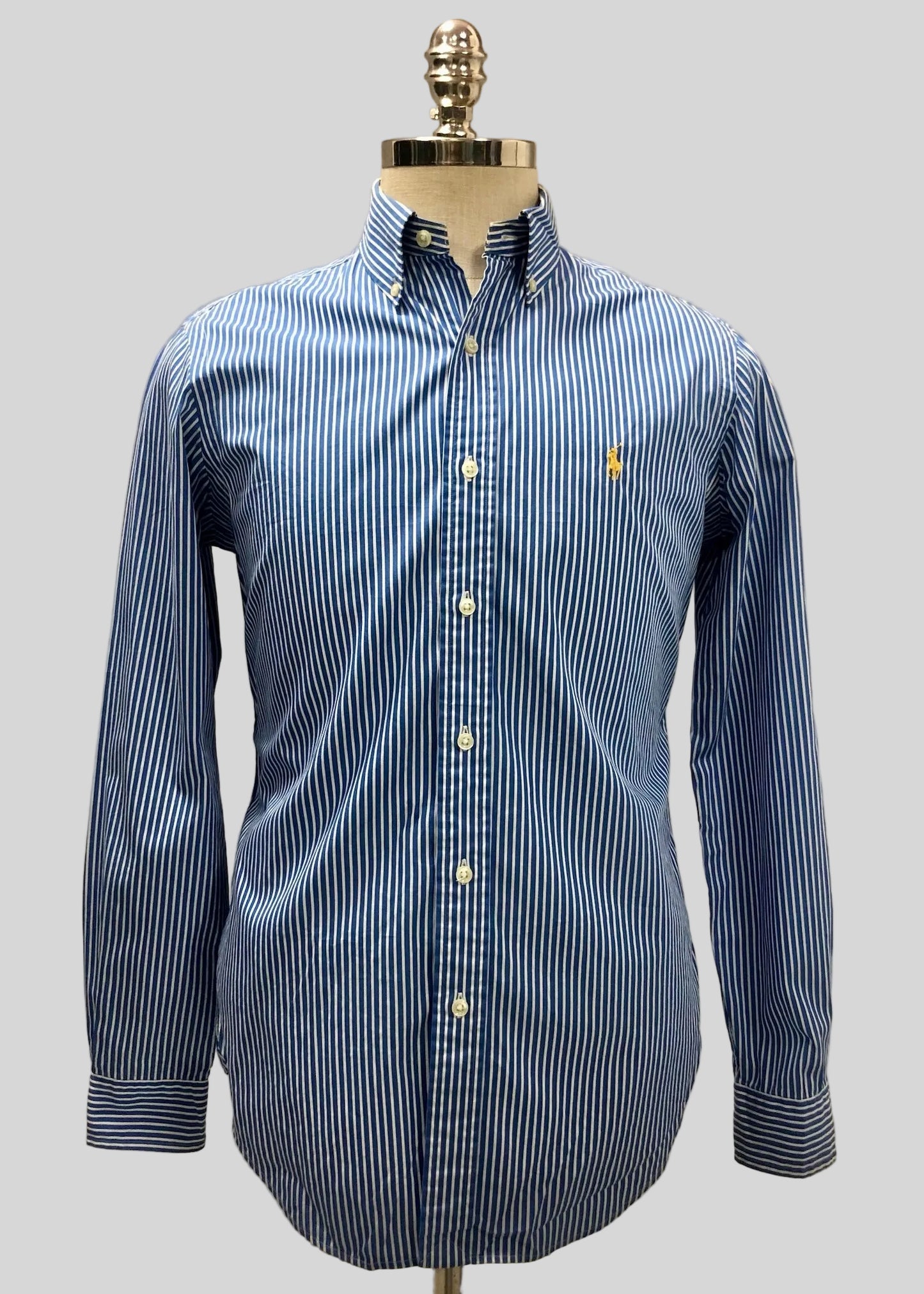 Camisa Polo Ralph Lauren 🏇🏼 de rayas en color azul navy y blanco Talla S Entalle Regular