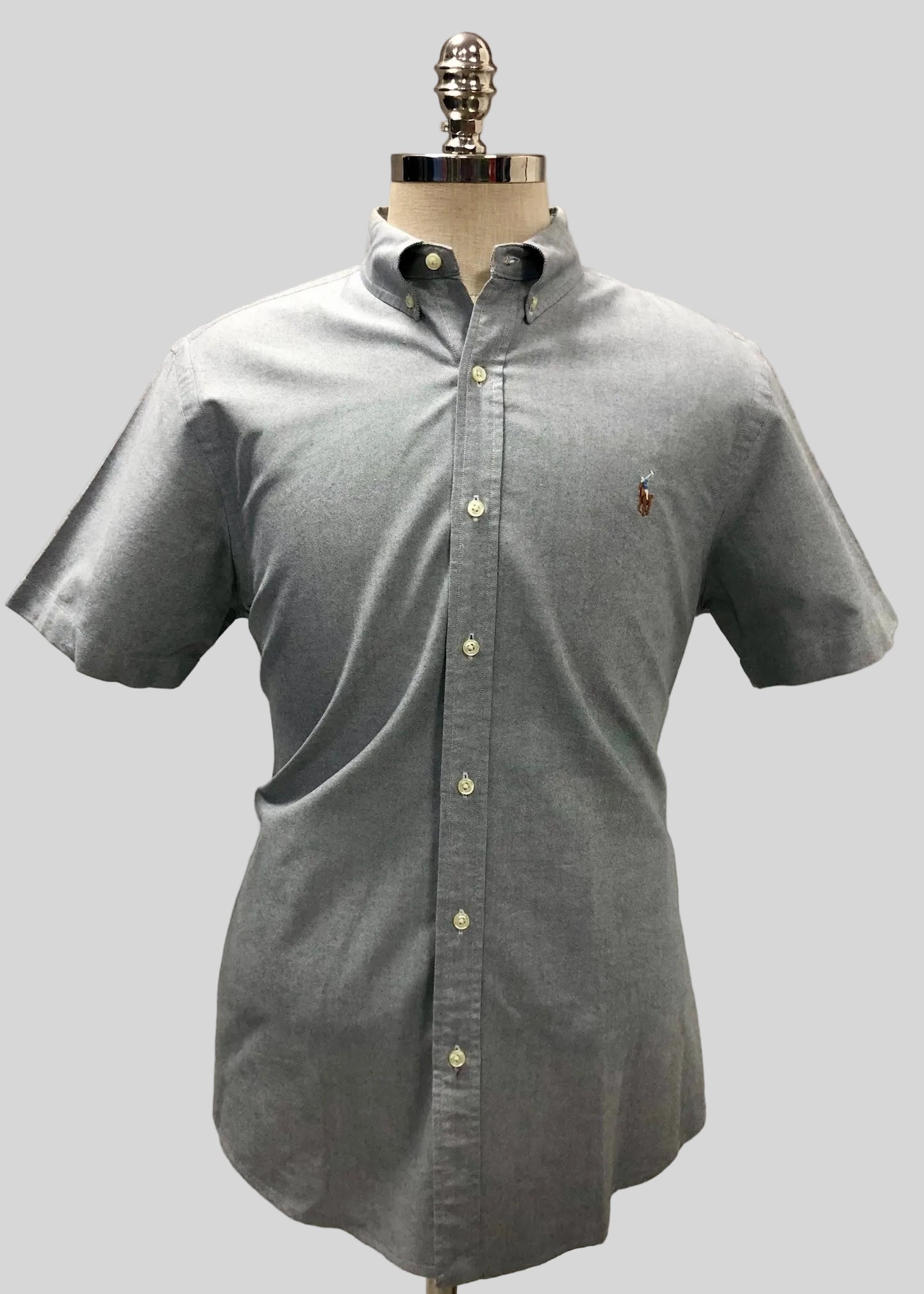 Camisa de botones Polo Ralph Lauren 🏇🏼 Oxford en color gris Talla L Entalle Slim Fit
