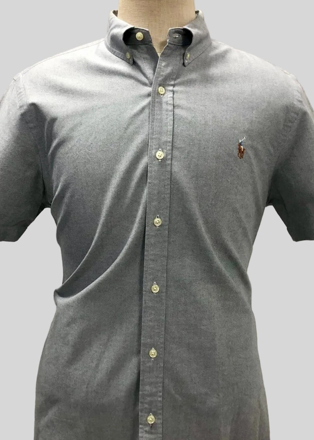 Camisa de botones Polo Ralph Lauren 🏇🏼 Oxford en color gris Talla L Entalle Slim Fit