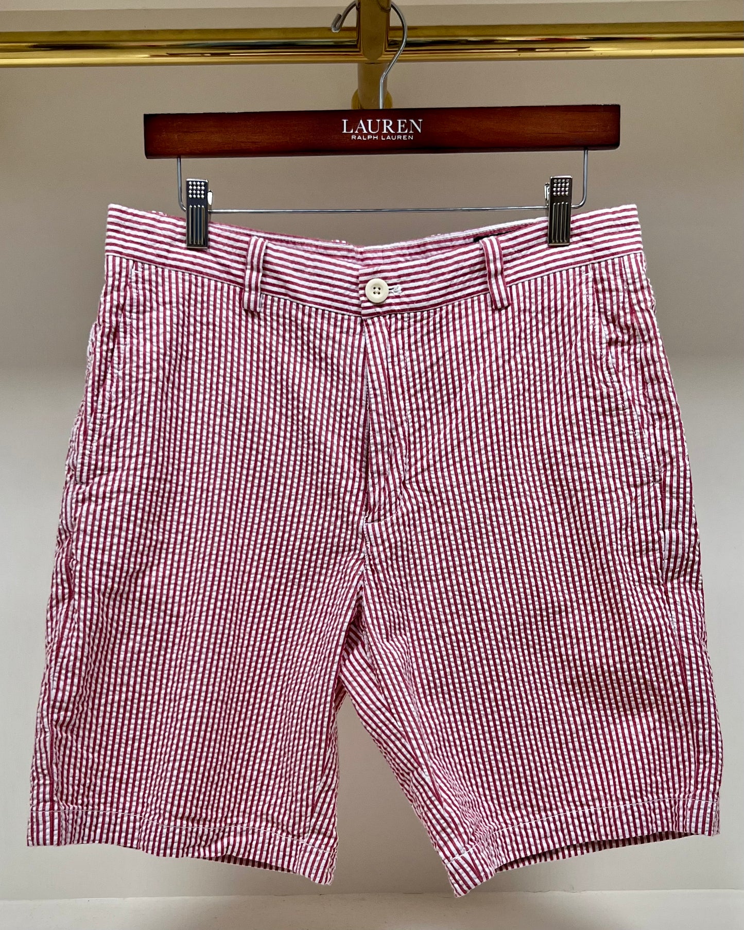 Short Casual Vineyard Vines 🐳 seersucker de rayas en color rojo y blanco talla 32