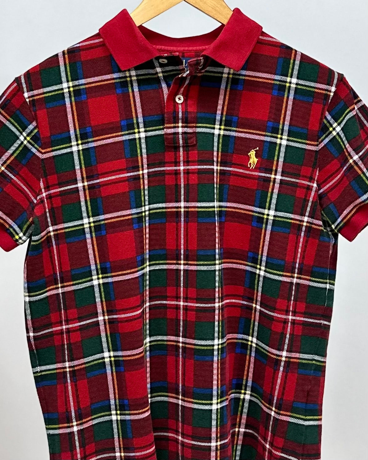 Camiseta Polo Ralph Lauren 🏇🏼 de niño con cuadros tartan en color rojo, verde oscuro y blanco Talla M (10-12) Entalle Custom Slim Fit