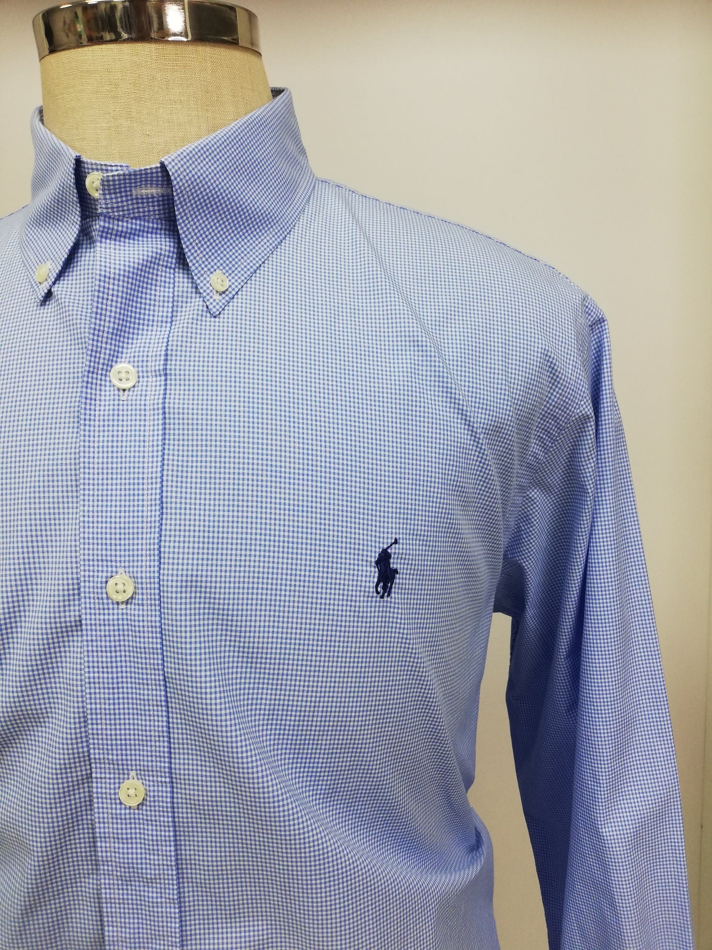 Camisa Polo Ralph Lauren 🏇🏼 con patron de cuadros finos celeste y blanco Talla XL Entalle Regular