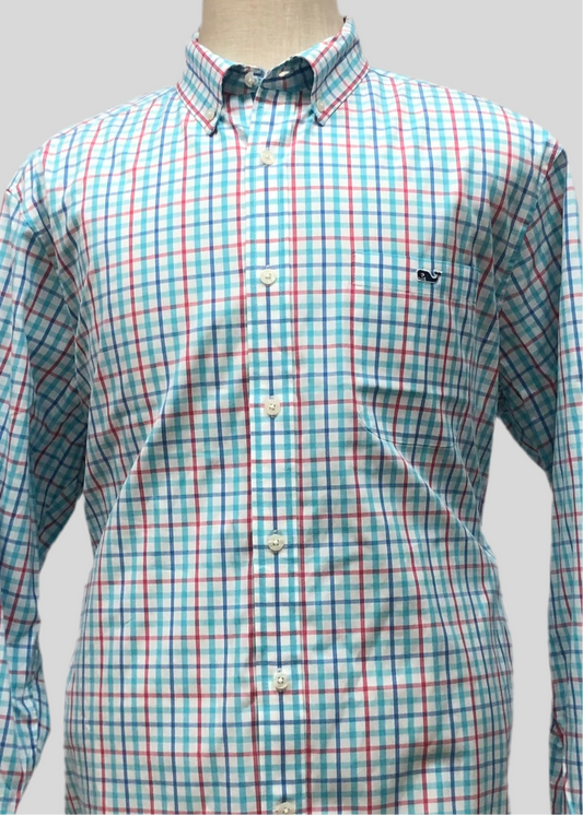 Camisa de botones Vineyard Vines 🐳 color blanco de cuadros en color rojo, turquesa y azul Talla XL Entalle Clasico