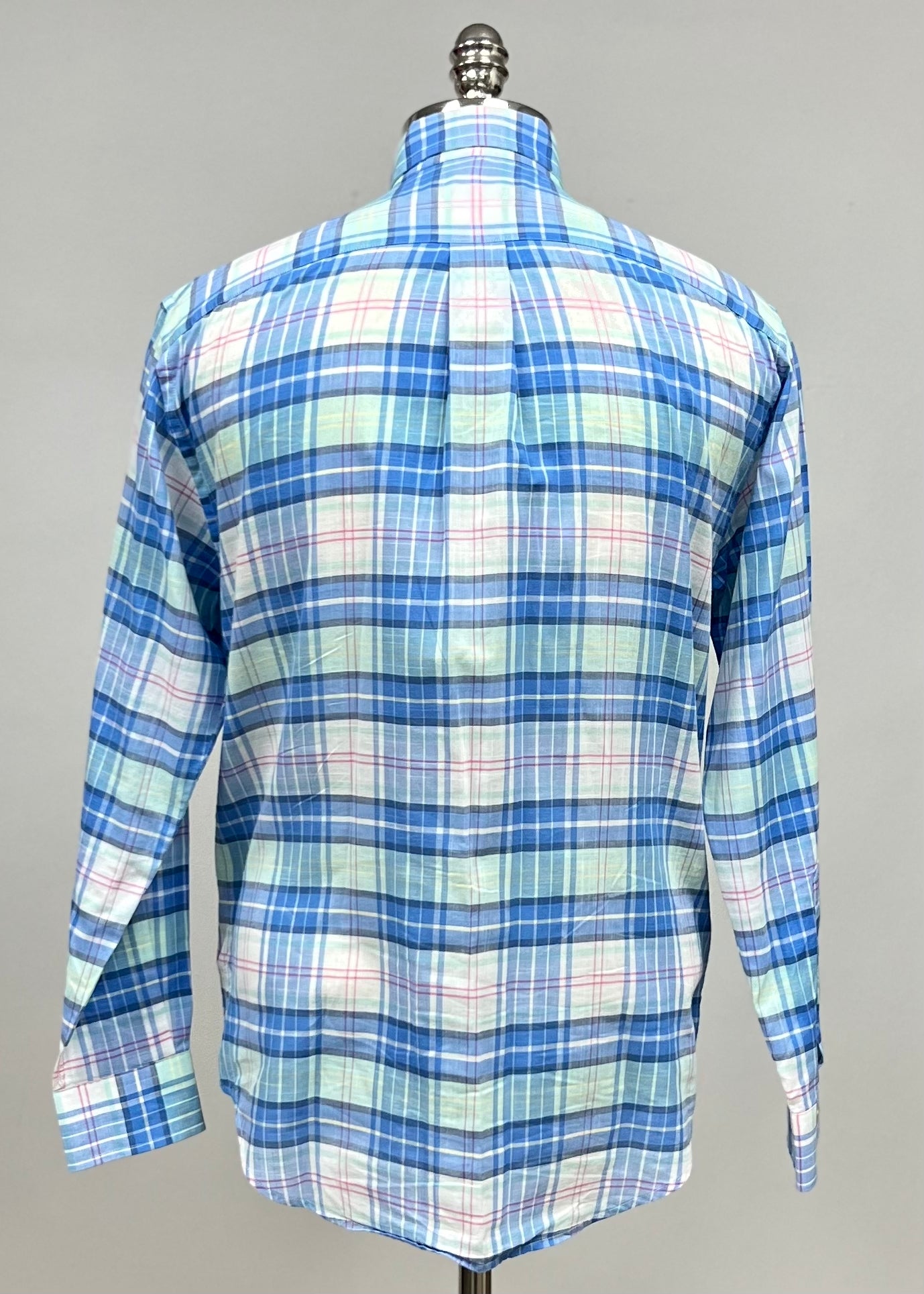 Camisa de botones Vineyard Vines 🐳 de cuadros en color celeste, turquesa y blanco Talla S Entalle Clásico