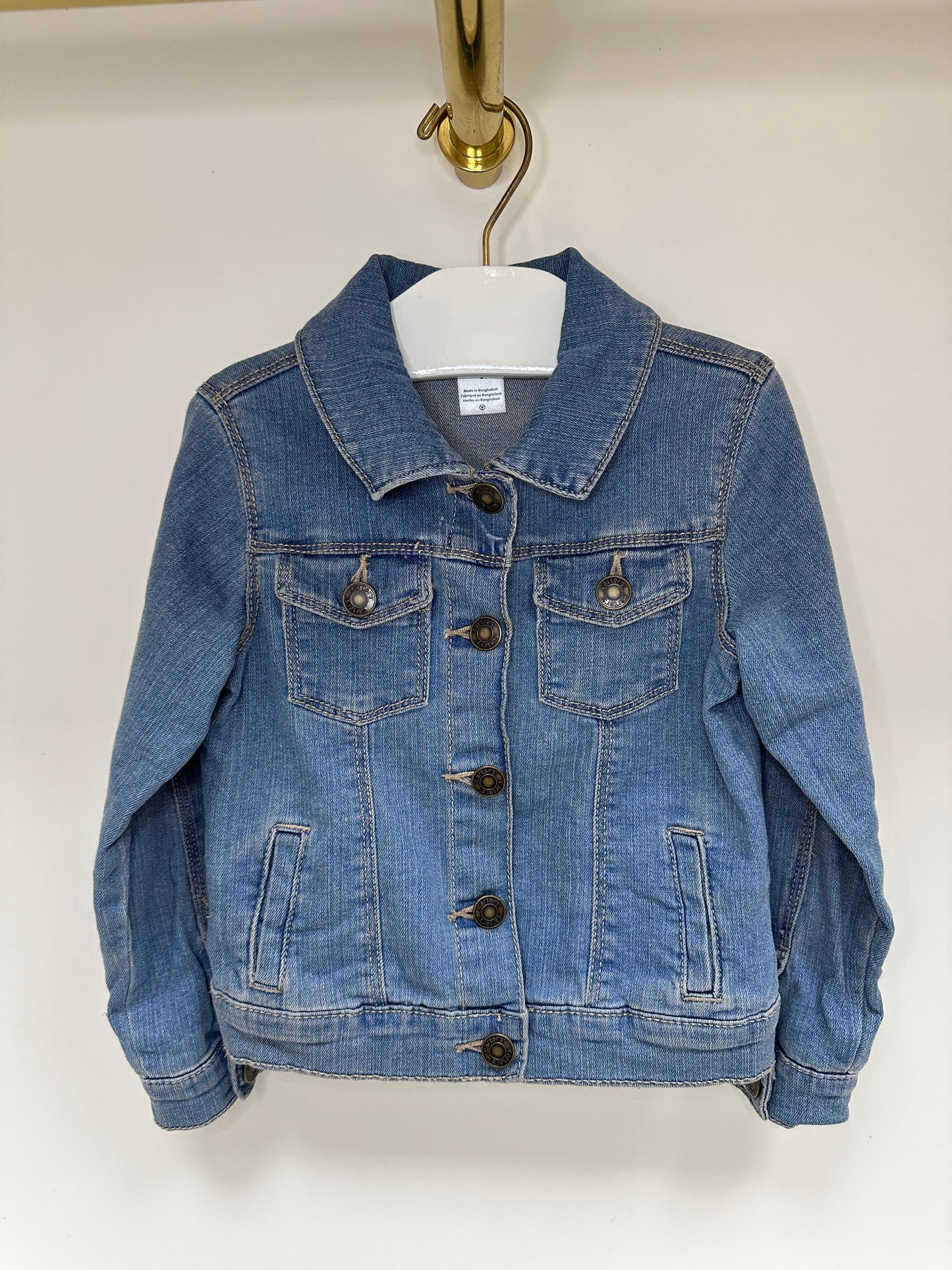 Chaqueta de Jeans de niña Carter’s🪁 color azul oscuro talla 4