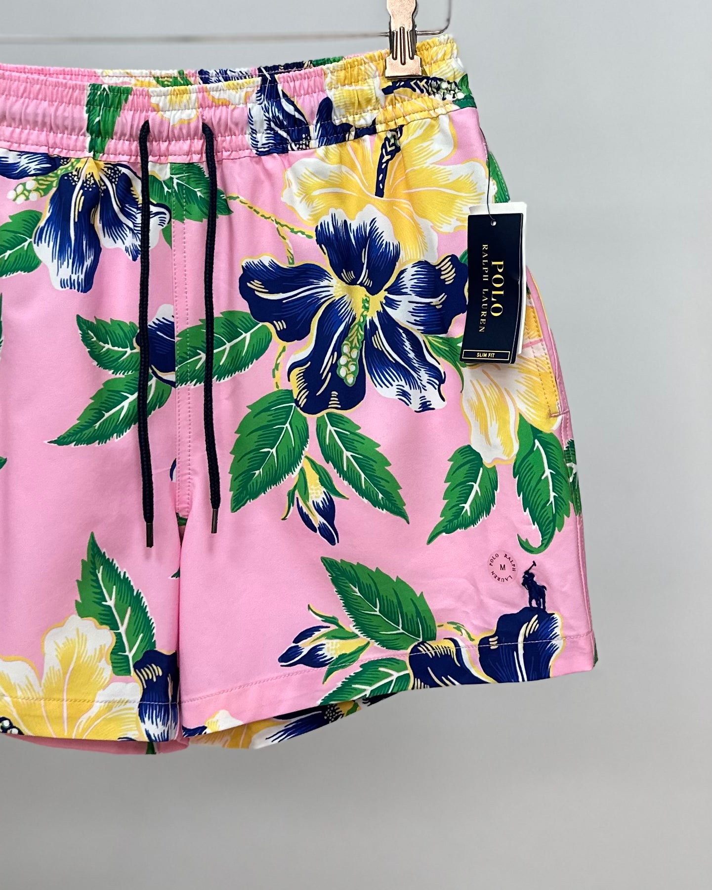 Short de ba o Polo Ralph Lauren color rosado claro con dise o floral talla S y M