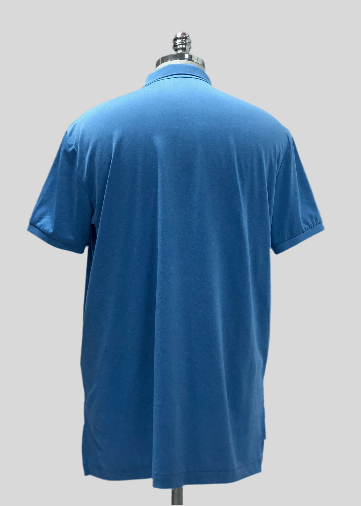 Camiseta Polo Ralph Lauren 🏇🏼 Tela performance color celeste oscuro Talla L Entalle Regular