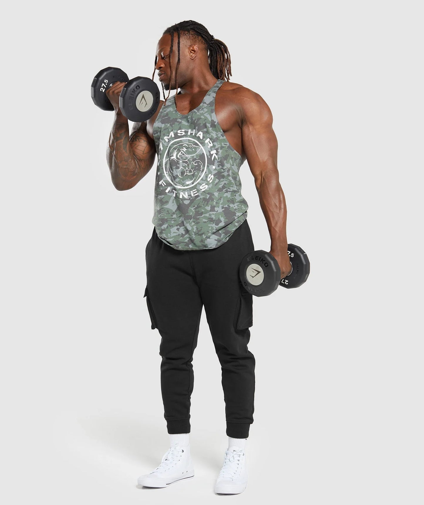 Camiseta de entrenamiento sin mangas Gymshark 🏋🏽 Diseño de camuflaje en color verde y gris Talla S