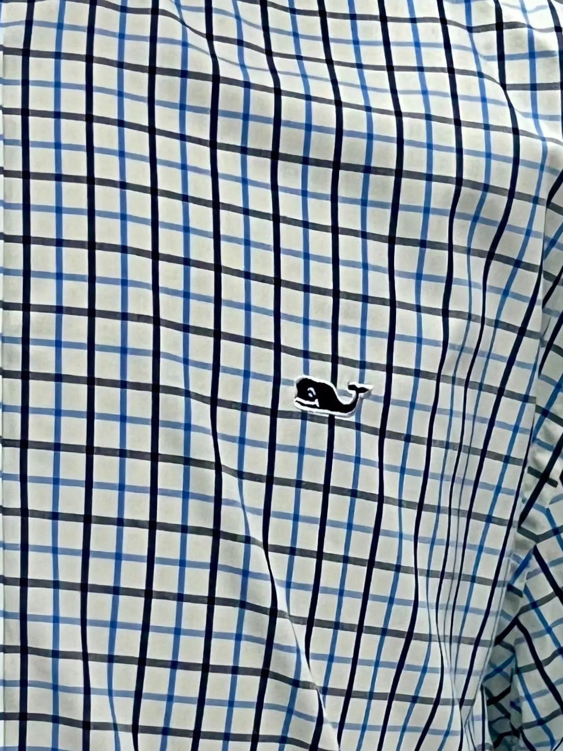 Camisa de botones Vineyard Vines 🐳 color blanco de cuadros en azul y negro Talla M Entalle Clásico