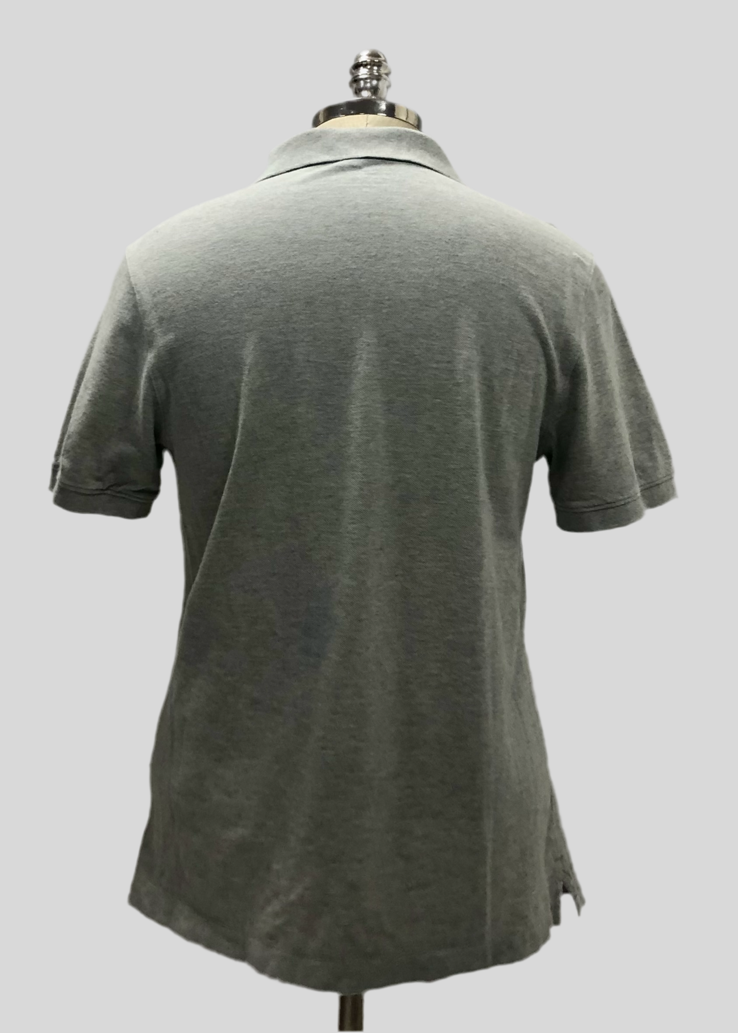 Camiseta Polo Vineyard Vines 🐳 color gris claro Talla M Entalle Slim Fit