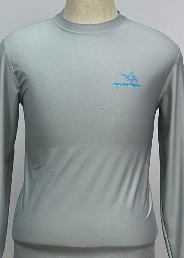 Camiseta cuello redondo Vineyard Vines 🐳 color gris claro con Diseño de pez espada en azul Talla XS