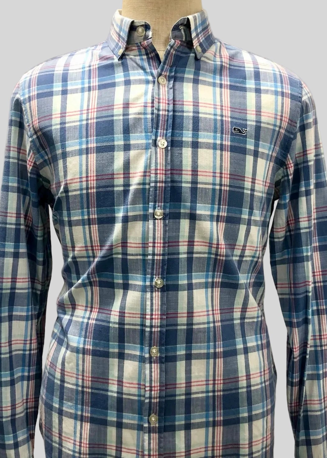 Camisa de botones Vineyard Vines 🐳 color blanco de cuadros en color celeste, azul y rosado Talla M Entalle Slim Fit