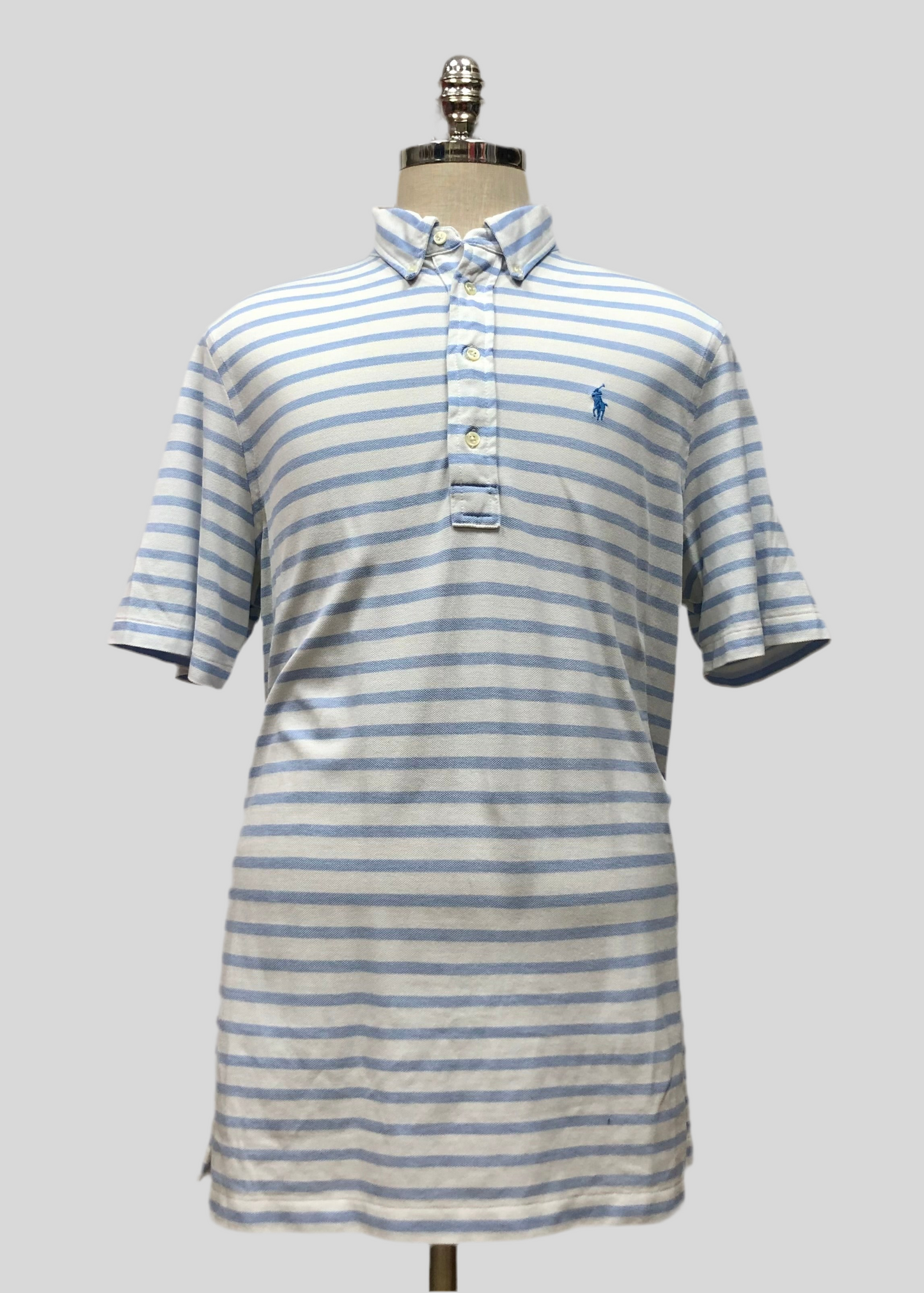 Camiseta Polo Ralph Lauren 🏇🏼 (Knit Oxford) color blanco con rayas en celeste Talla XXL Entalle Regular