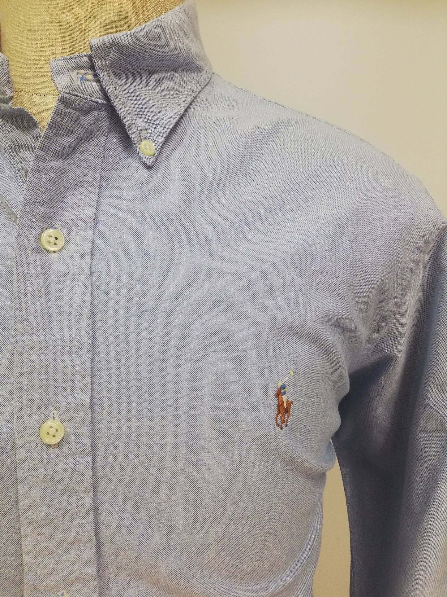 Camisa de botones Polo Ralph Lauren 🏇🏼 Oxford en color celeste Talla XL Entalle Regular (ver descripción)