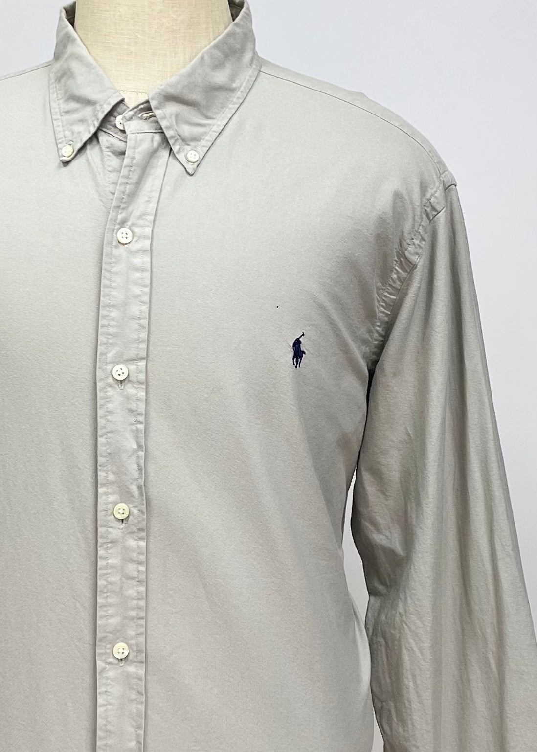 Camisa de botones Polo Ralph Lauren 🏇🏼 Oxford en color gris Talla XXL Entalle Clásico