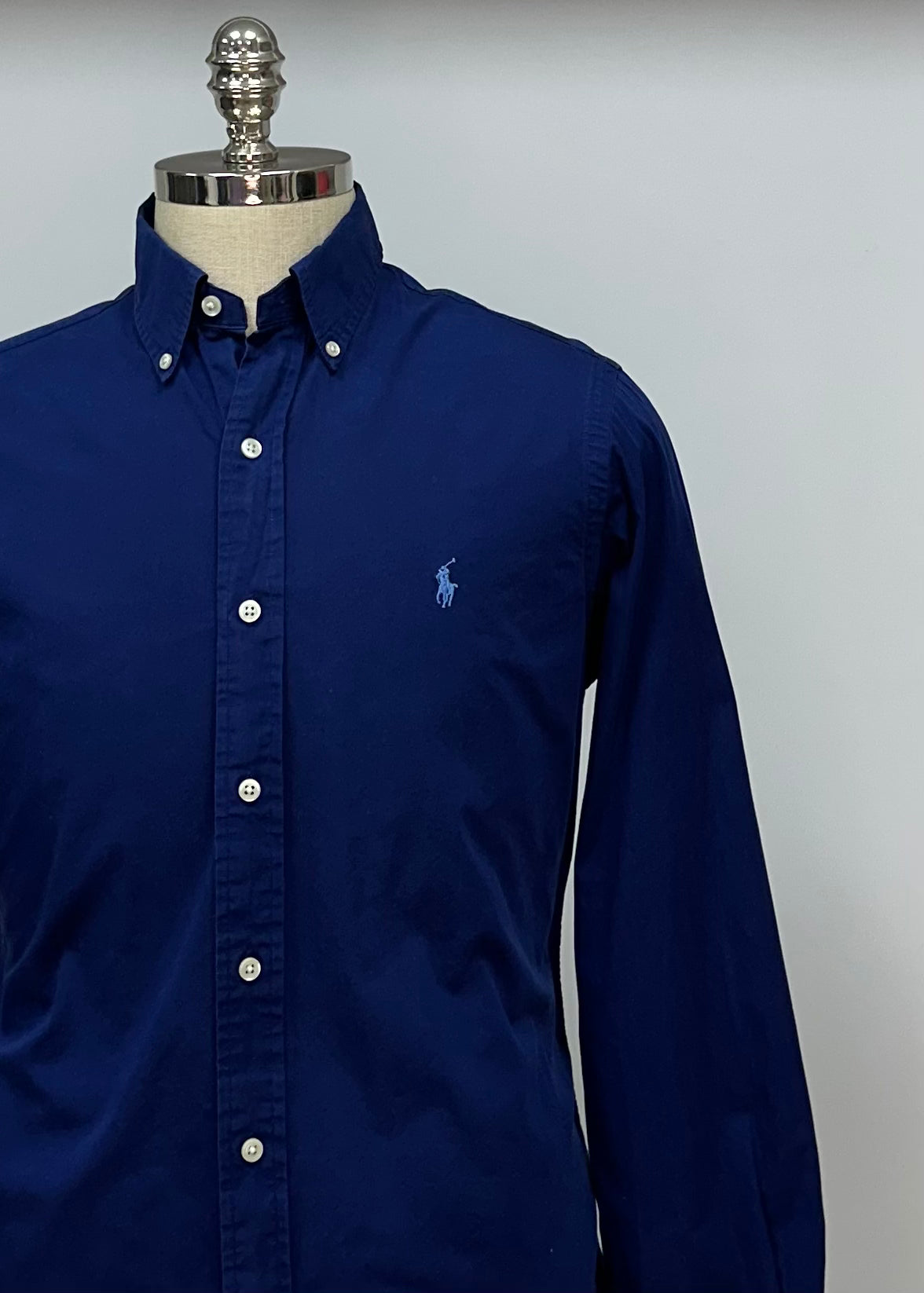 Camisa de botones Polo Ralph Lauren 🏇🏼 en color azul navy Talla L Entalle Regular