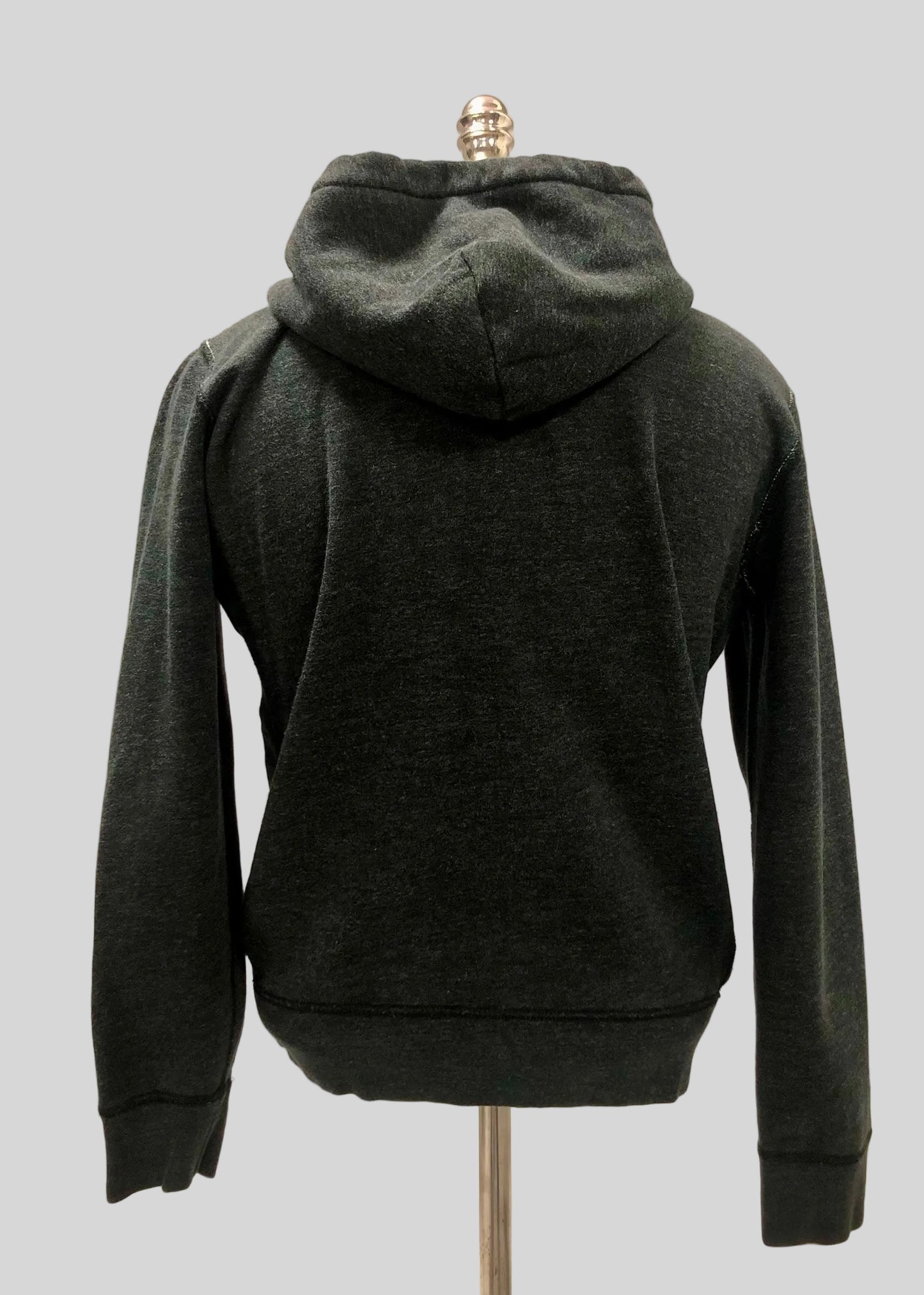 Sudadera Hoodie Polo Ralph Lauren 🏇🏼 color gris oscuro y logo en blanco Talla M