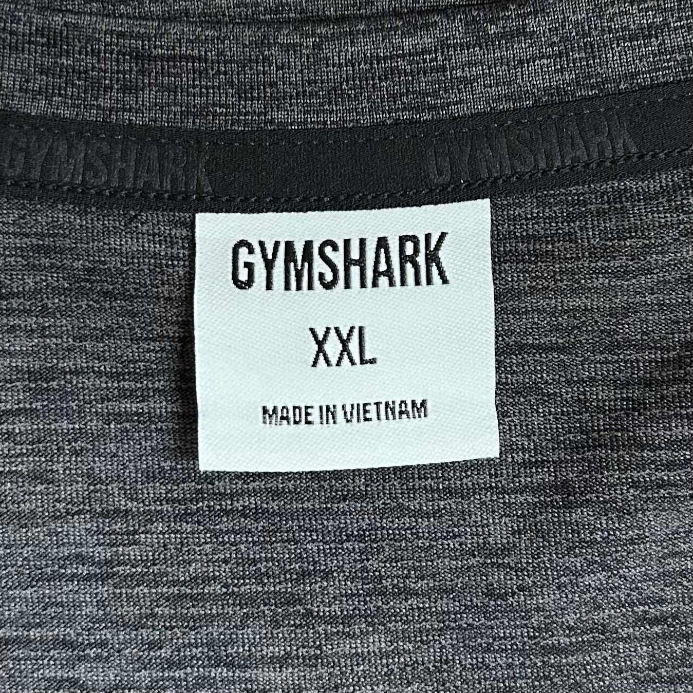 Camiseta de entrenamiento cuello redondo Gymshark 🏋🏽 color gris oscuro manga corta Talla XXL