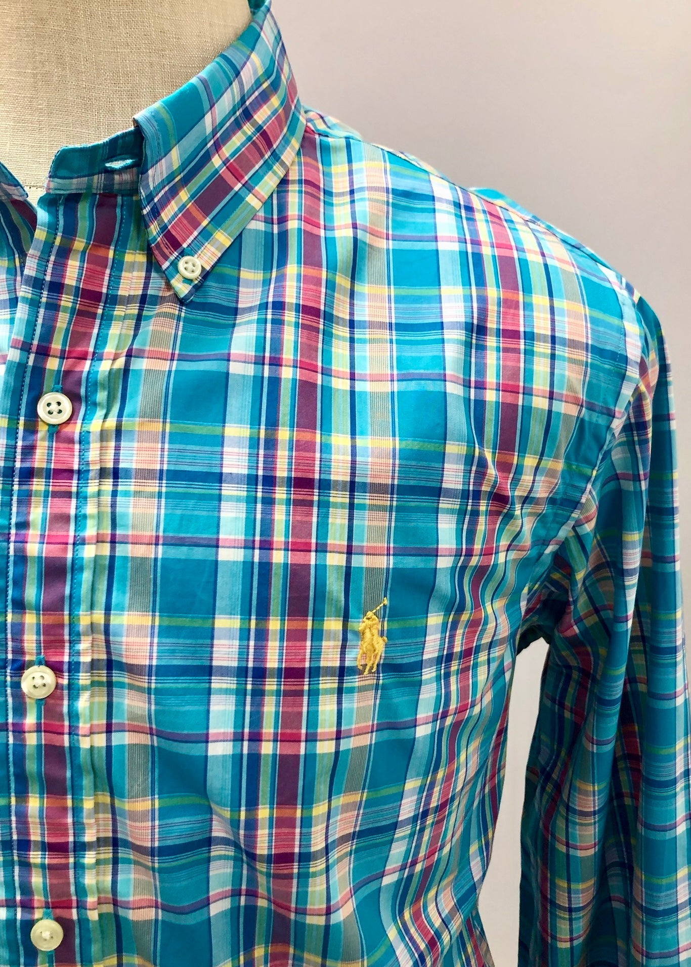 Camisa Polo Ralph Lauren 🏇🏼 de cuadros gingham turquesa, rojo y blanco Talla L Entalle Regular