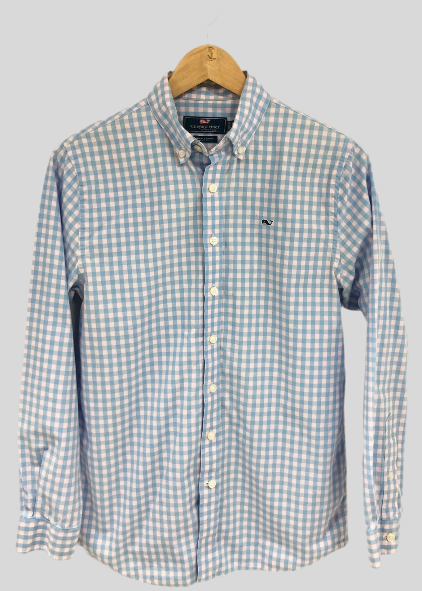 Camisa de niño Vineyard Vines 🐳 con patrón de cuadros en color rosado claro y celeste Talla L Entalle Regular