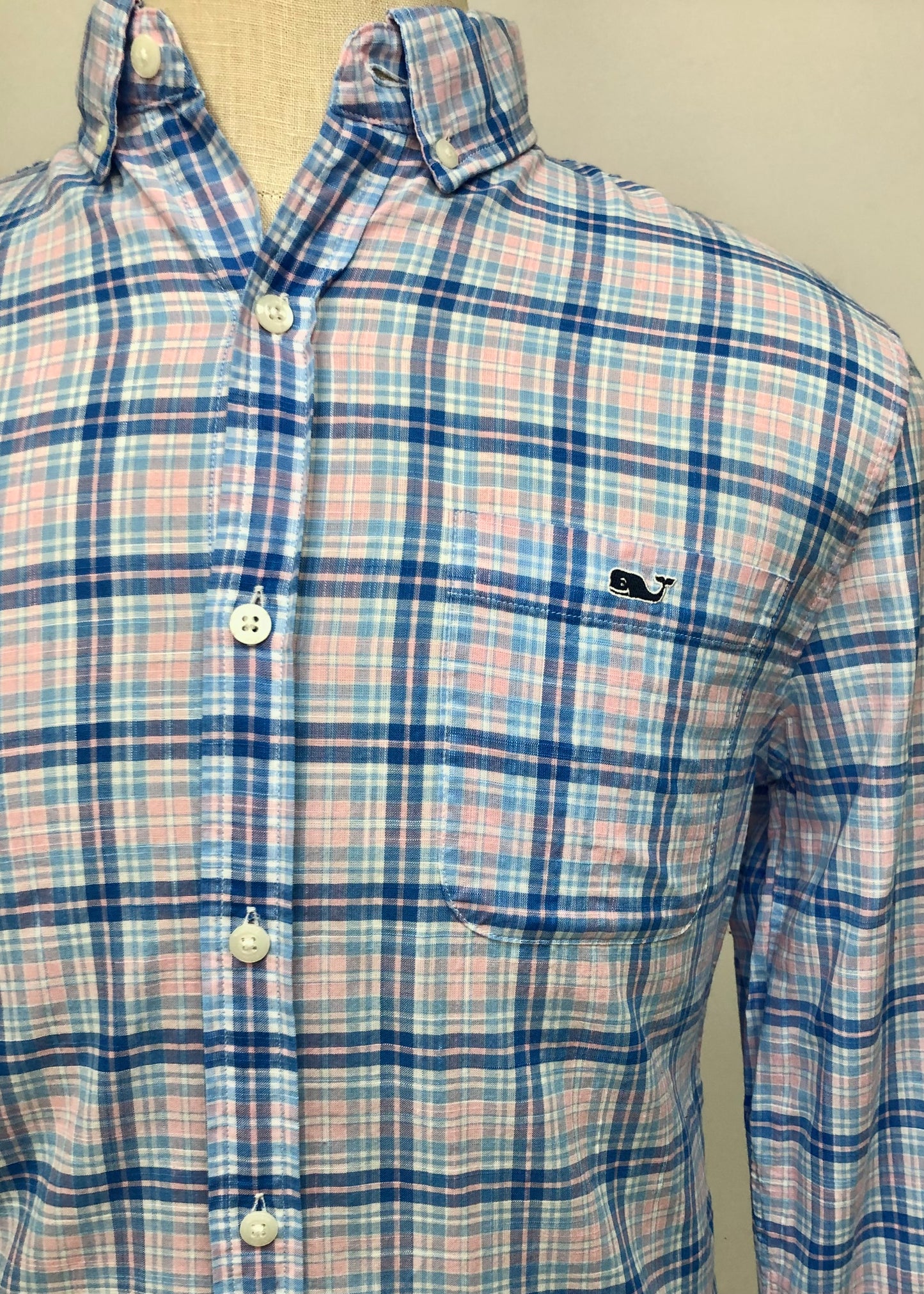 Camisa de cuadros Vineyard Vines 🐳 de cuadros en color azul, celeste y rosado Talla S Entalle Slim Fit