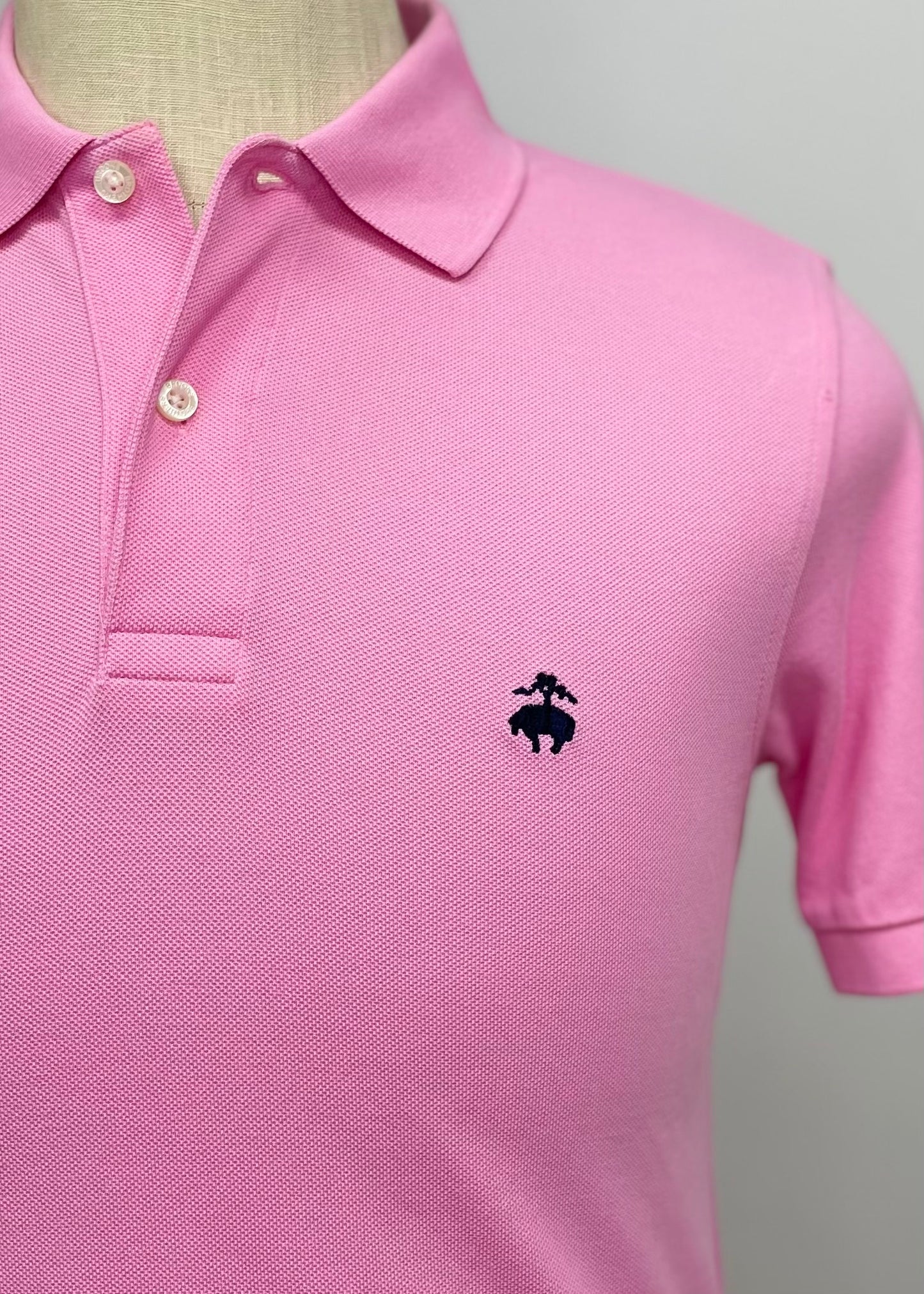 Camiseta Polo Brooks Brothers 🐑 color rosado Talla S Entalle Slim Fit