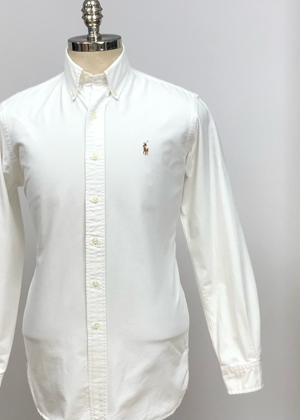 Camisa de botones Polo Ralph Lauren 🏇🏼 Oxford en color blanco Talla S Entalle Clásico