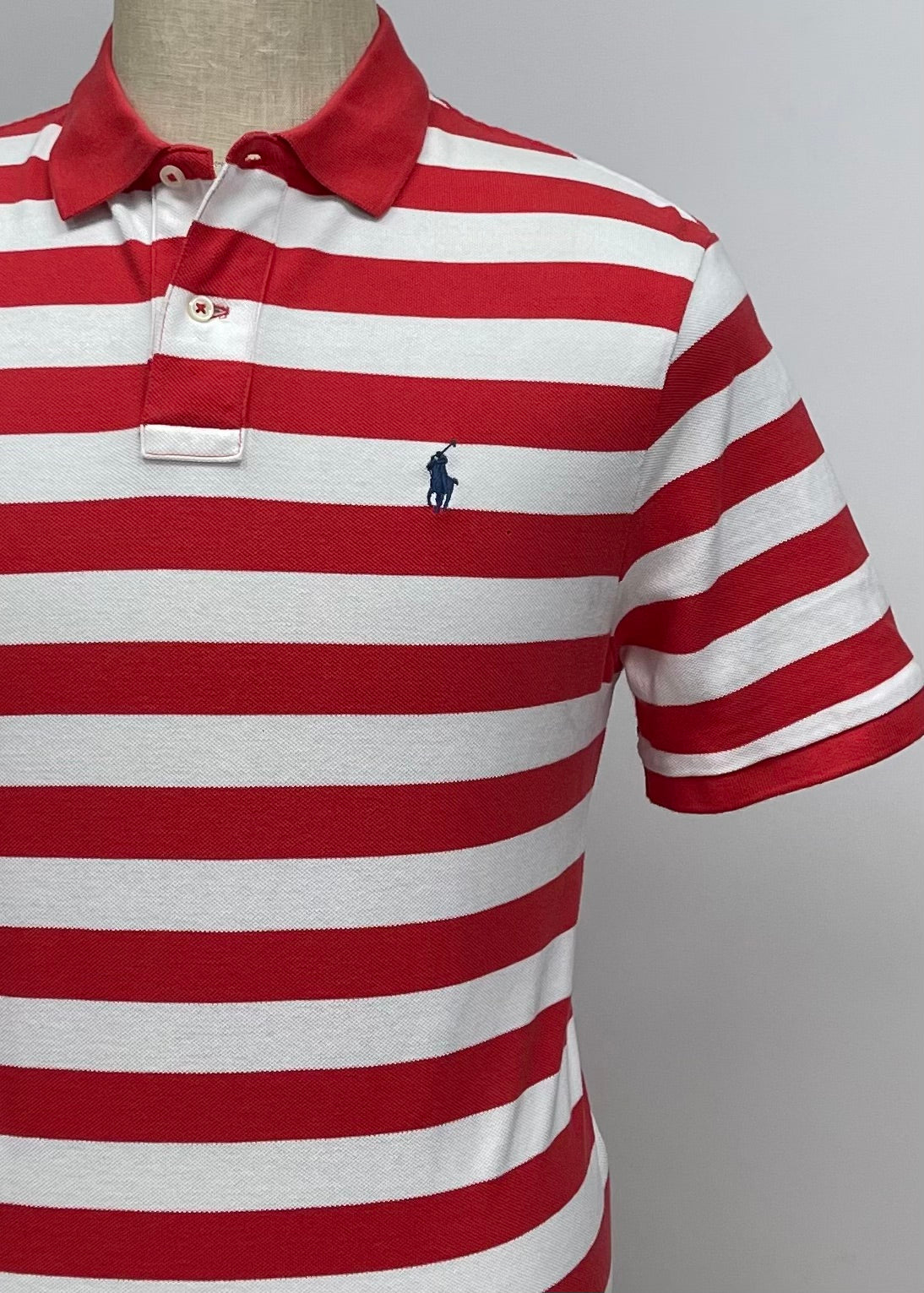 Camiseta Polo Ralph Lauren 🏇🏼 con patron de rayas en color rojo Talla L Entalle Clásico