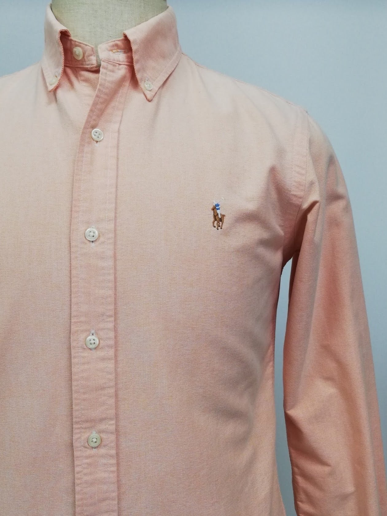 Camisa de botones Polo Ralph Lauren 🏇🏼 Oxford en color salmón Talla S Entalle Custom Fit (ver descripción)