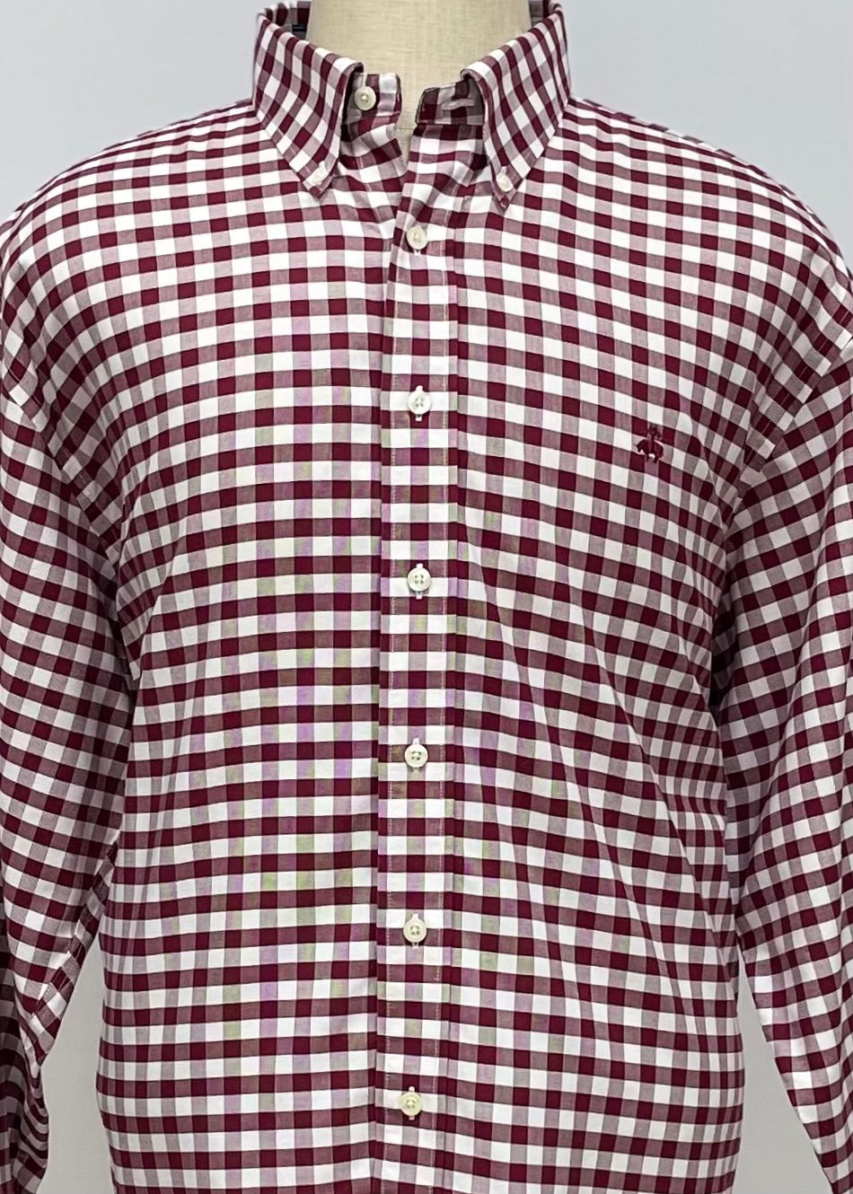 Camisa Brooks Brothers 🐑 color blanco con patrón de cuadros gingham en rojo oscuro Talla XXL Entalle Regular