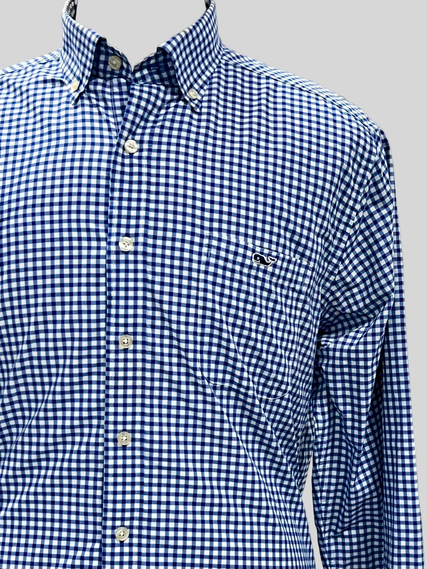 Camisa de botones Vineyard Vines 🐳 Performance de cuadros gingham en color azul navy y blanco Talla L Entalle Slim Fit (ver descripción)