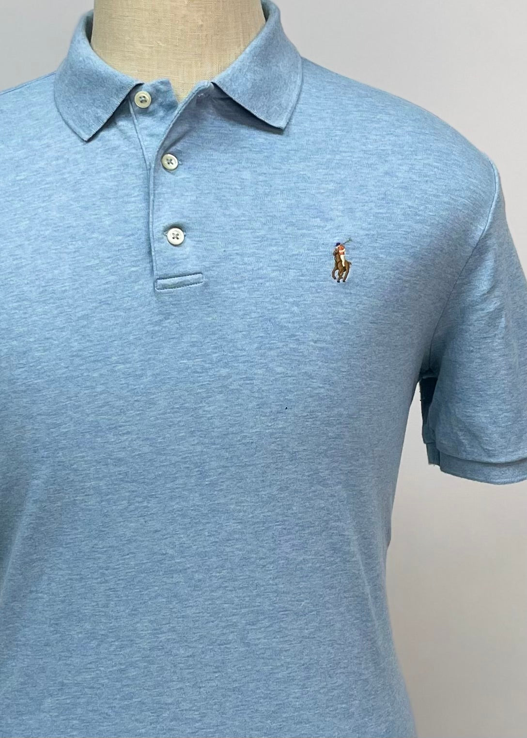 Camiseta Polo Ralph Lauren 🏇🏼 color celeste Talla M Entalle Clásico