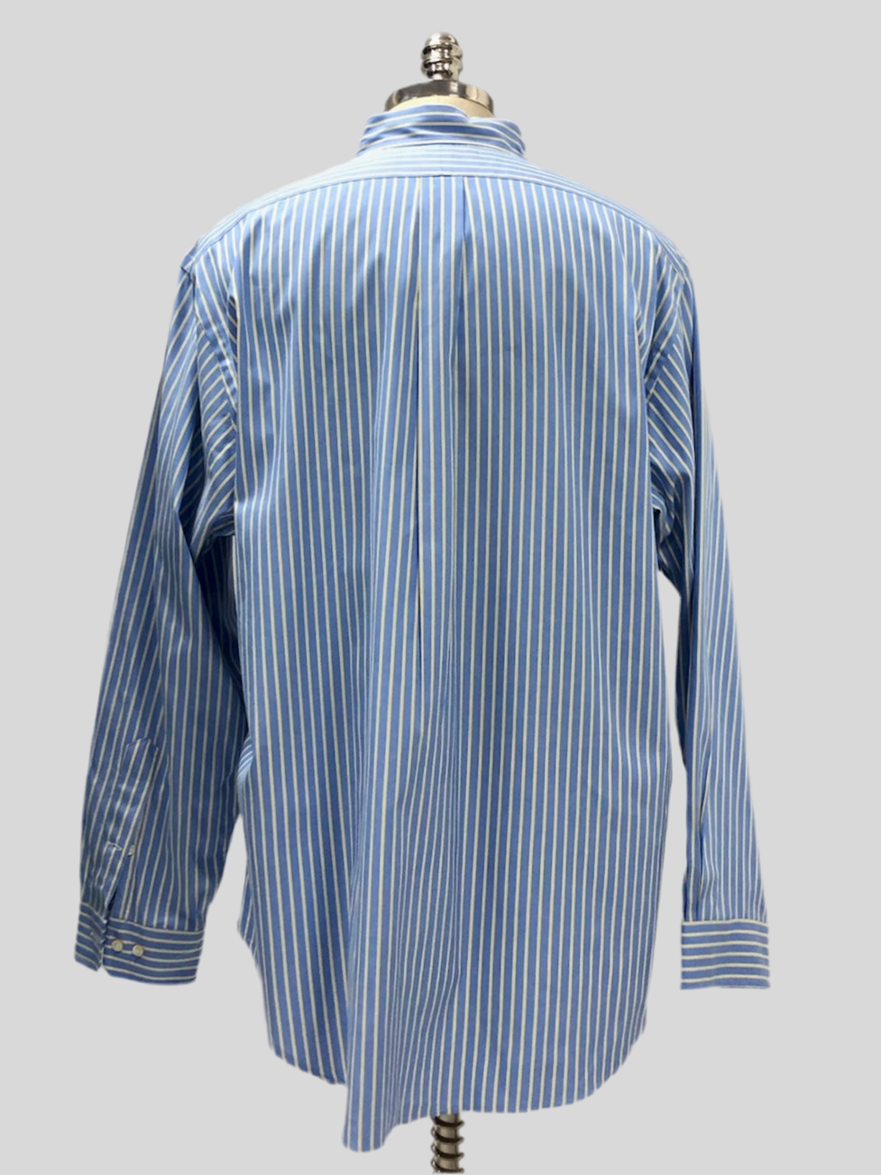 Camisa de botones Polo Ralph Lauren 🏇🏼 color celeste con patron de rayas en color amarillo Talla XL Entalle Clásico