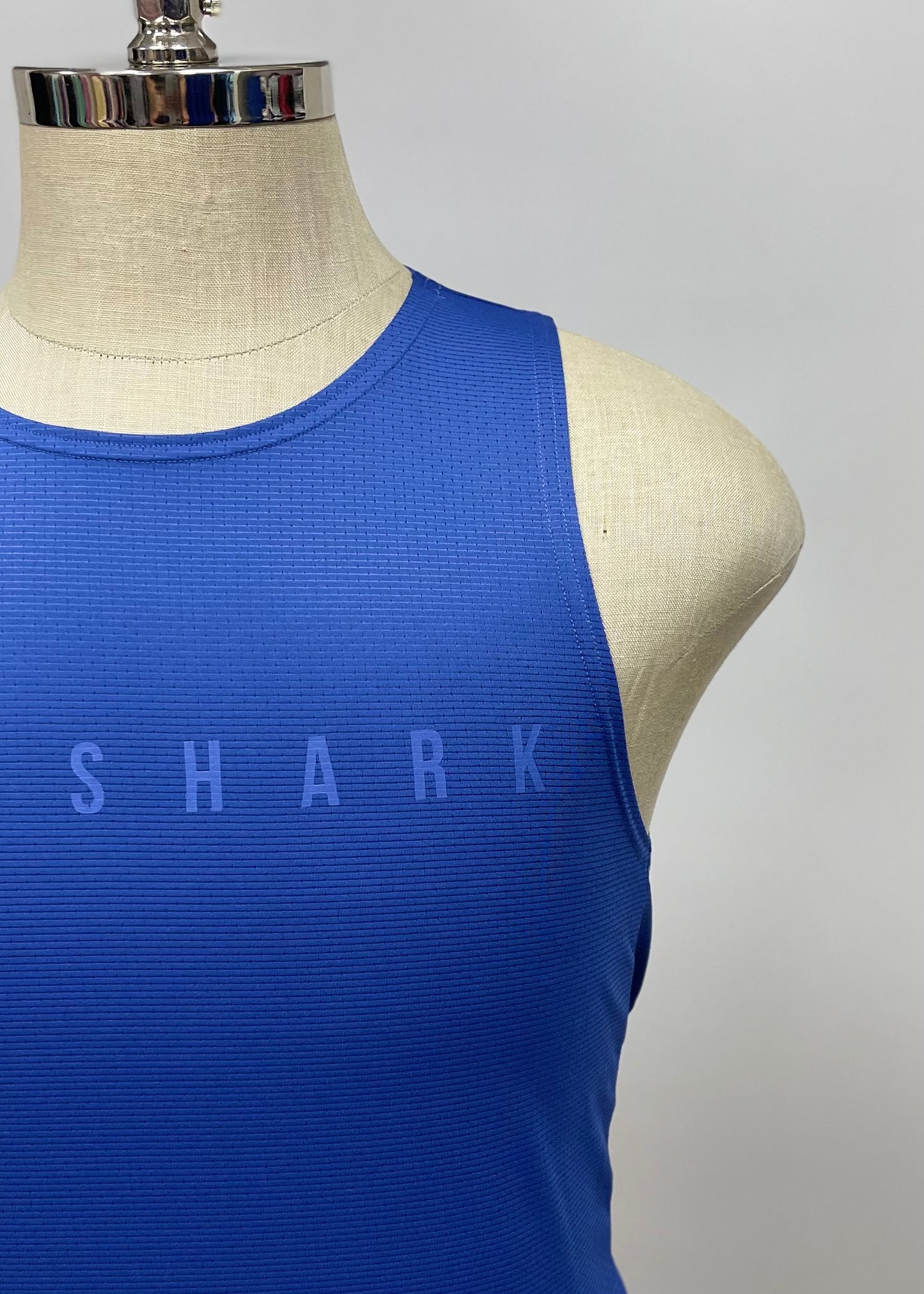 Camiseta de entrenamiento sin mangas Gymshark 🏋🏽 color azul y logo en celeste Talla S