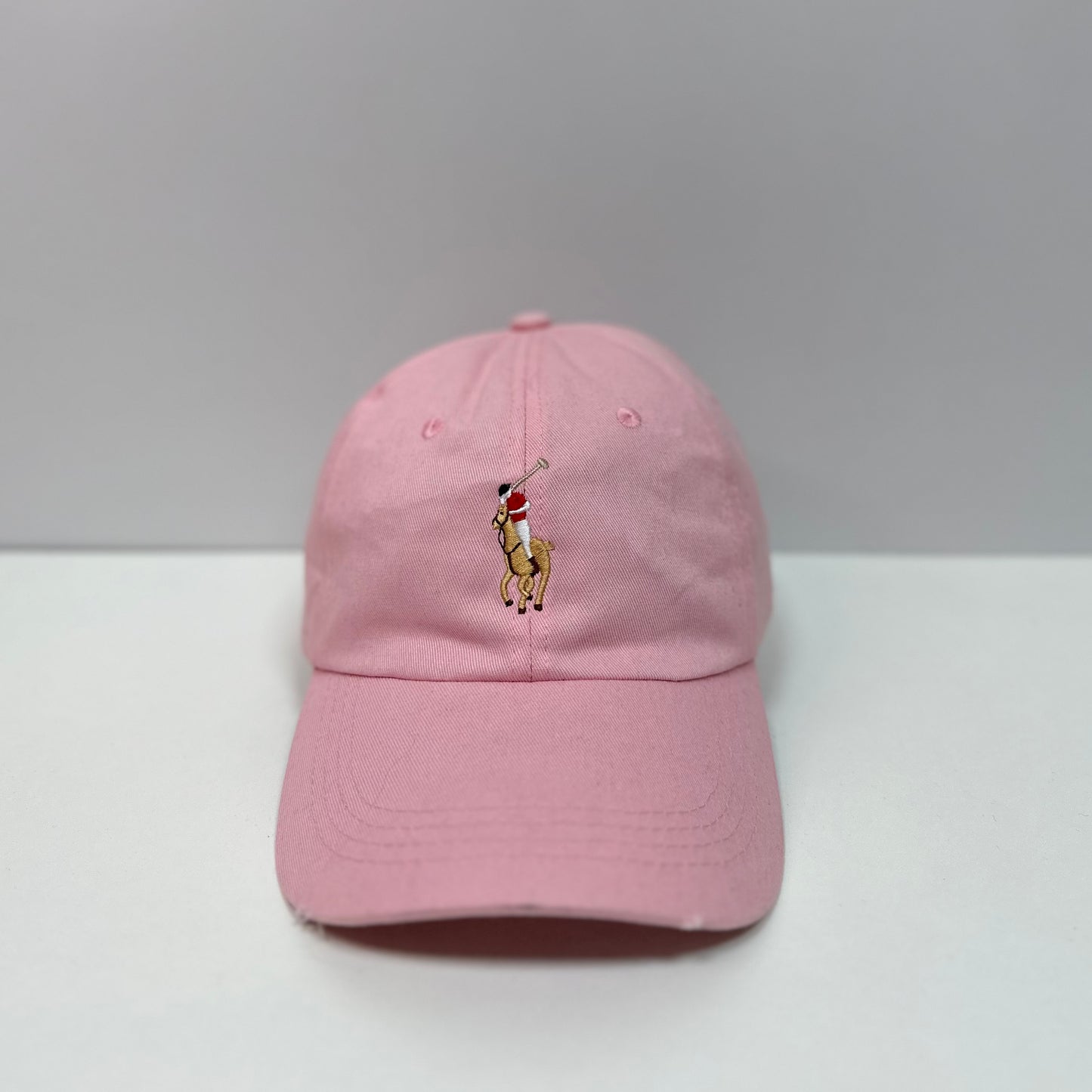 Gorra Polo Ralph Lauren 🏇🏼 color rosado y logo tradicional multicolor