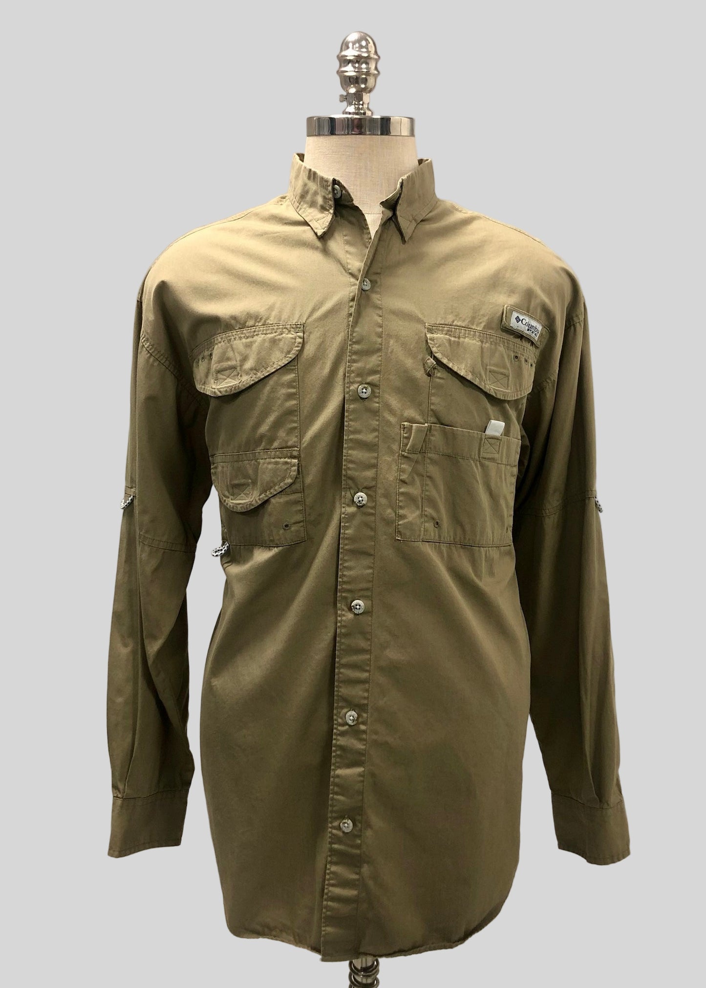 Camisa Columbia 🔹 Modelo Super Bonehead color kaki oscuro Manga larga Talla L