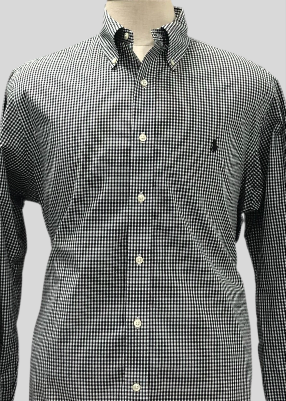 Camisa Polo Ralph Lauren 🏇🏼 con patron de cuadros negro y blanco Talla L Entalle Regular