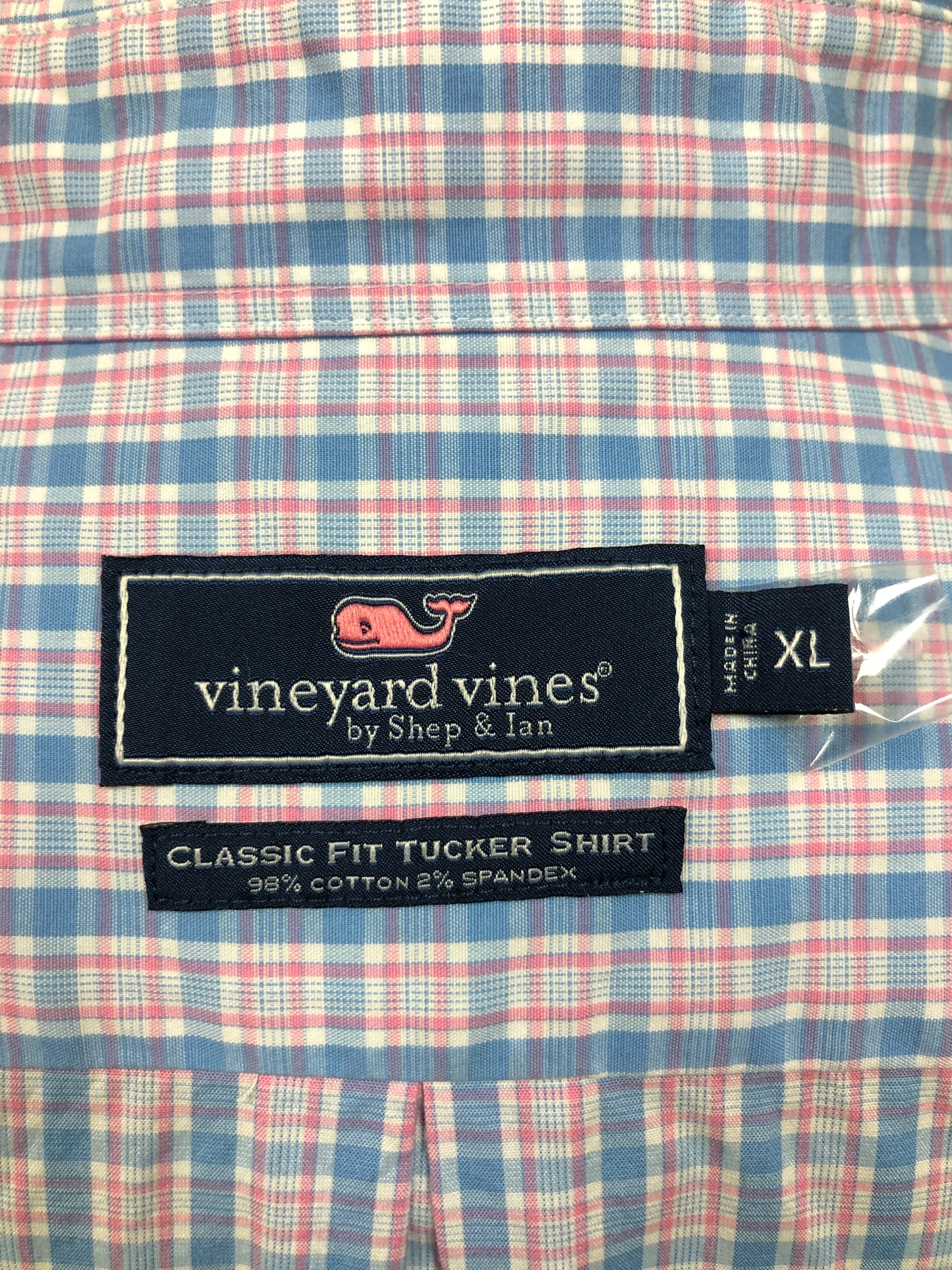 Camisa de botones Vineyard Vines 🐳 de cuadros en color rosado, celeste y blanco Talla XL Entalle Clasico