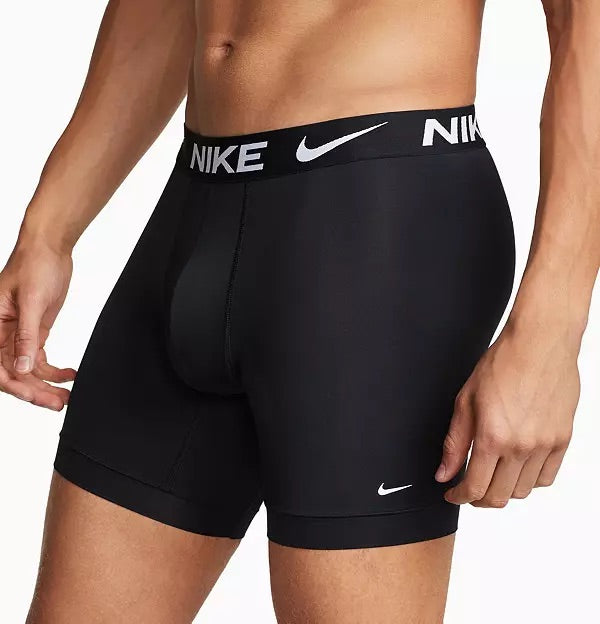 Paquete de 3 Calzoncillos tipo Boxer Nike Essential Micro - Tela dry-fit en Talla S y M