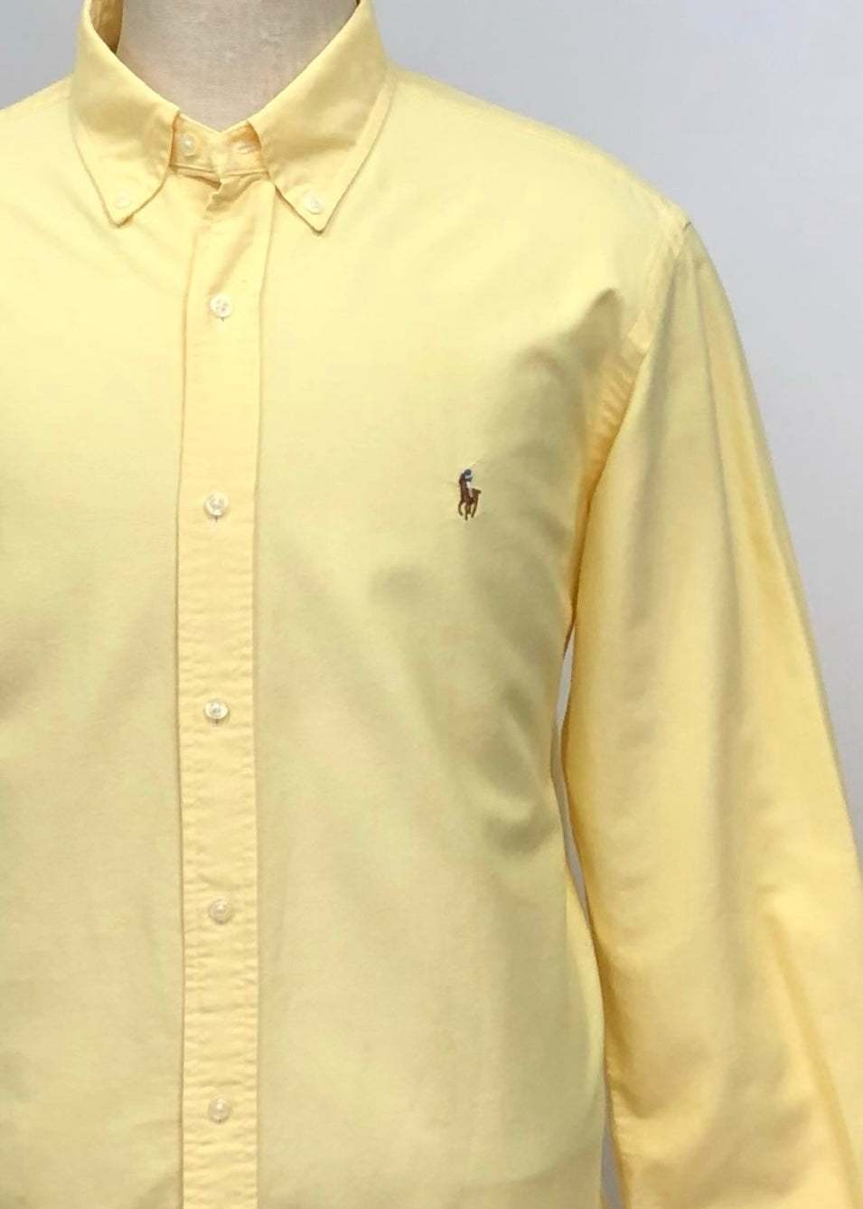 Camisa de botones Polo Ralph Lauren 🏇🏼 Oxford en color amarillo claro Talla XL Entalle Regular