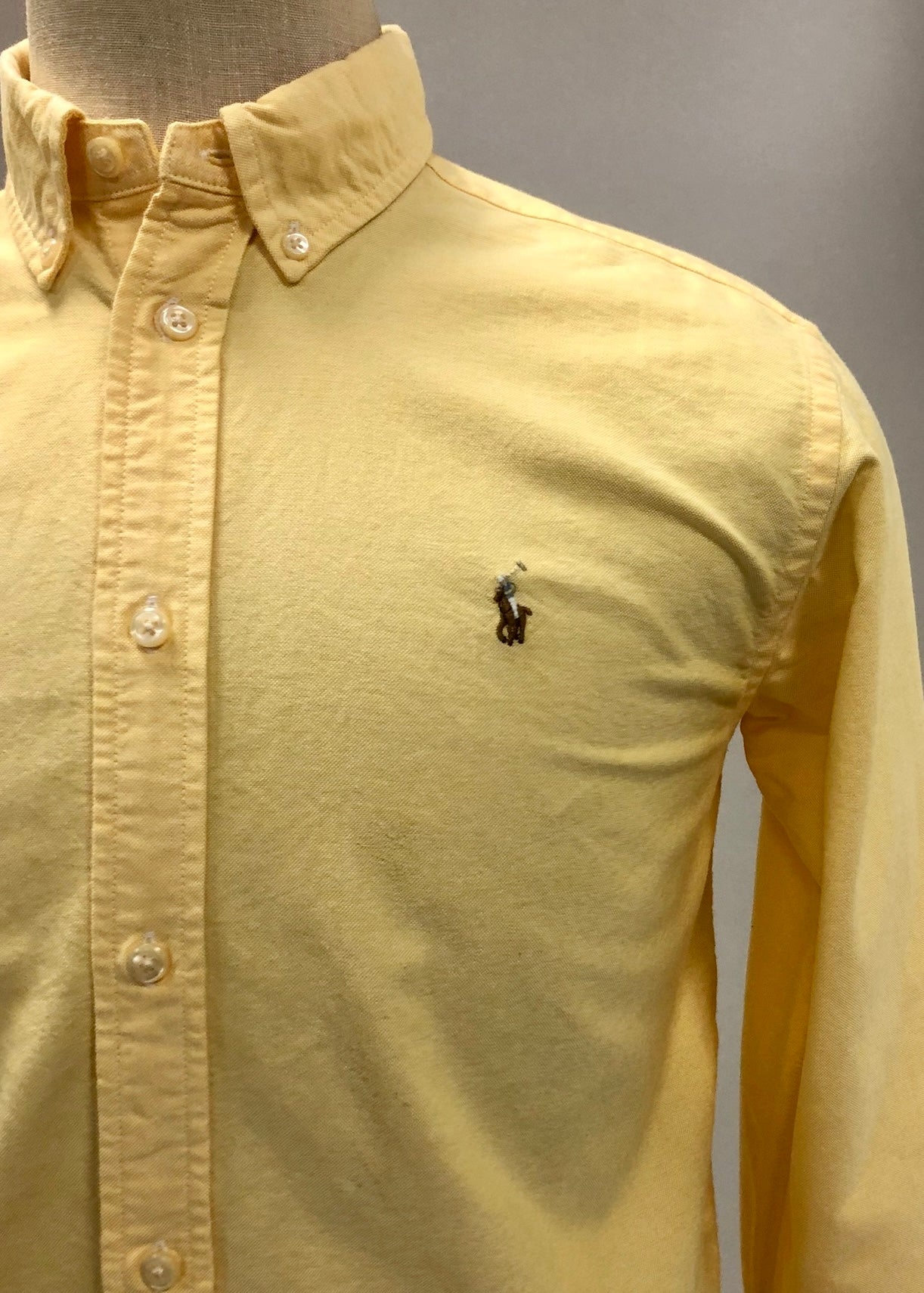 Camisa de niño Polo Ralph Lauren 🏇🏼 Oxford en color amarillo Talla XL Entalle Regular