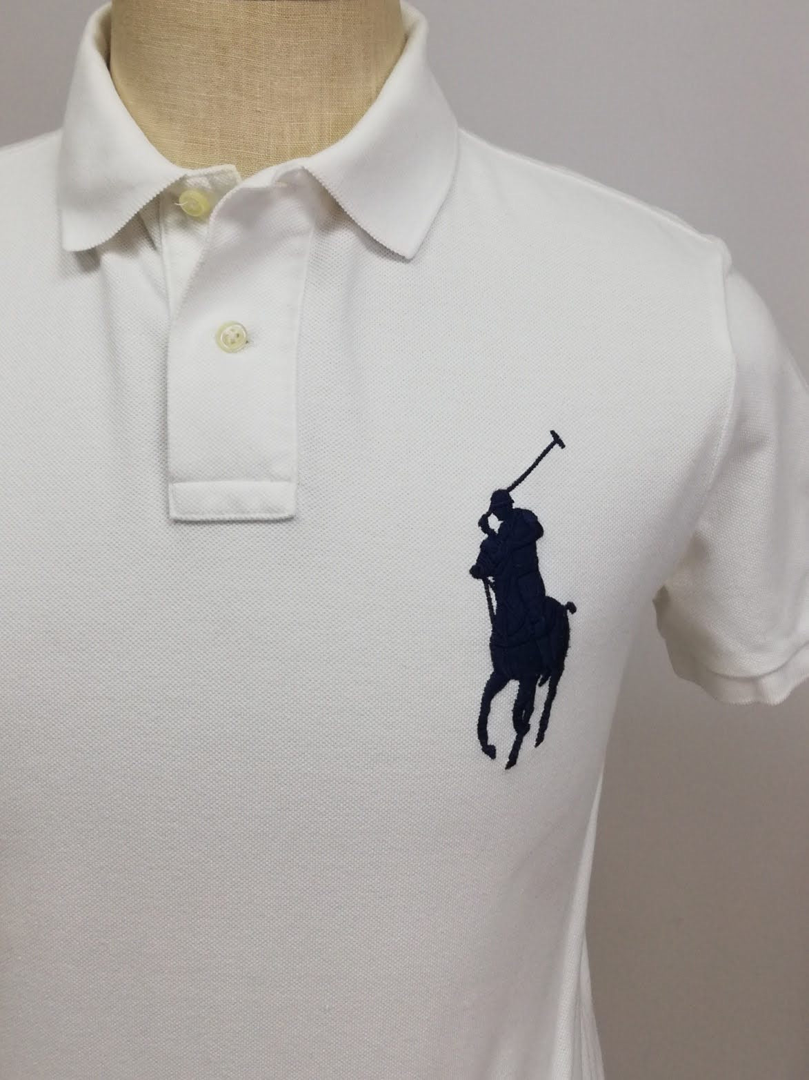 Camiseta Polo Ralph Lauren 🏇🏼color blanco con logo big pony Talla M Entalle Custom Slim Fit