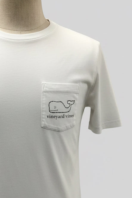 Camiseta cuello redondo Vineyard Vines 🐳 color blanco con diseño de ballena en azul navy Talla S (ver descripción)