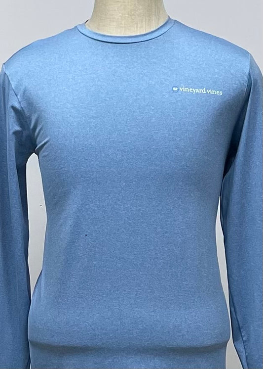 Camiseta cuello redondo Vineyard Vines 🐳 Performance color azul grisáceo con Diseño de ballena Talla S