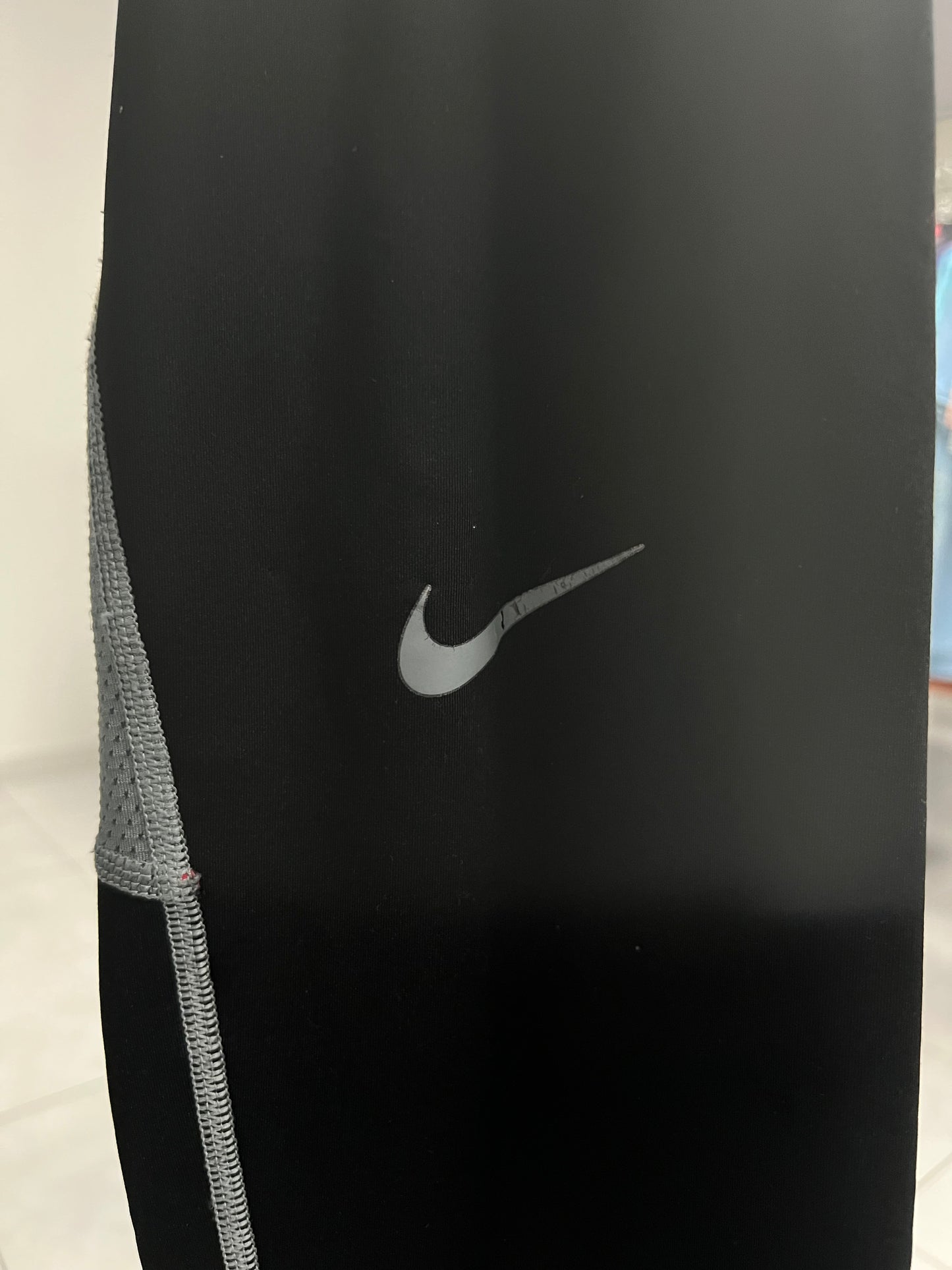 Malla de entrenamiento licra Nike ✔️ Pro Dri-FIT para hombre en Color negro cintura gris Talla L