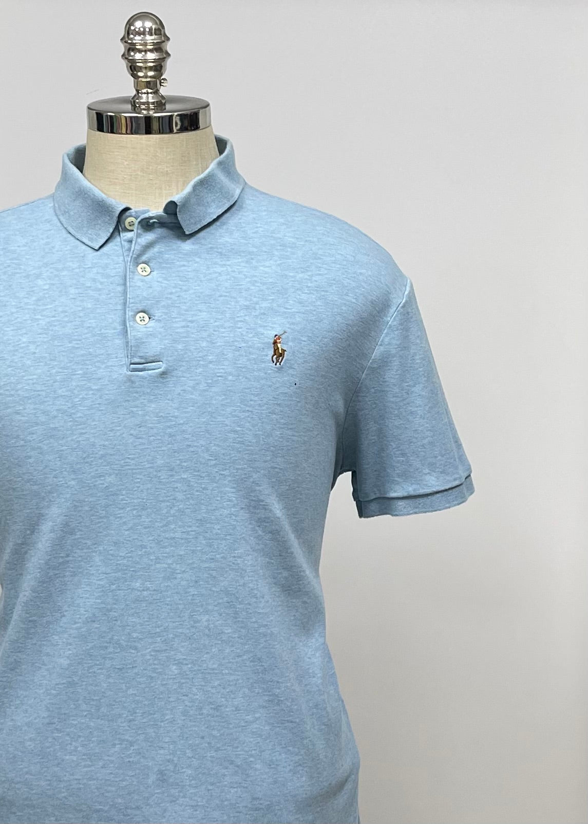 Camiseta Polo Ralph Lauren 🏇🏼color celeste claro Talla XL Entalle Custom Slim Fit