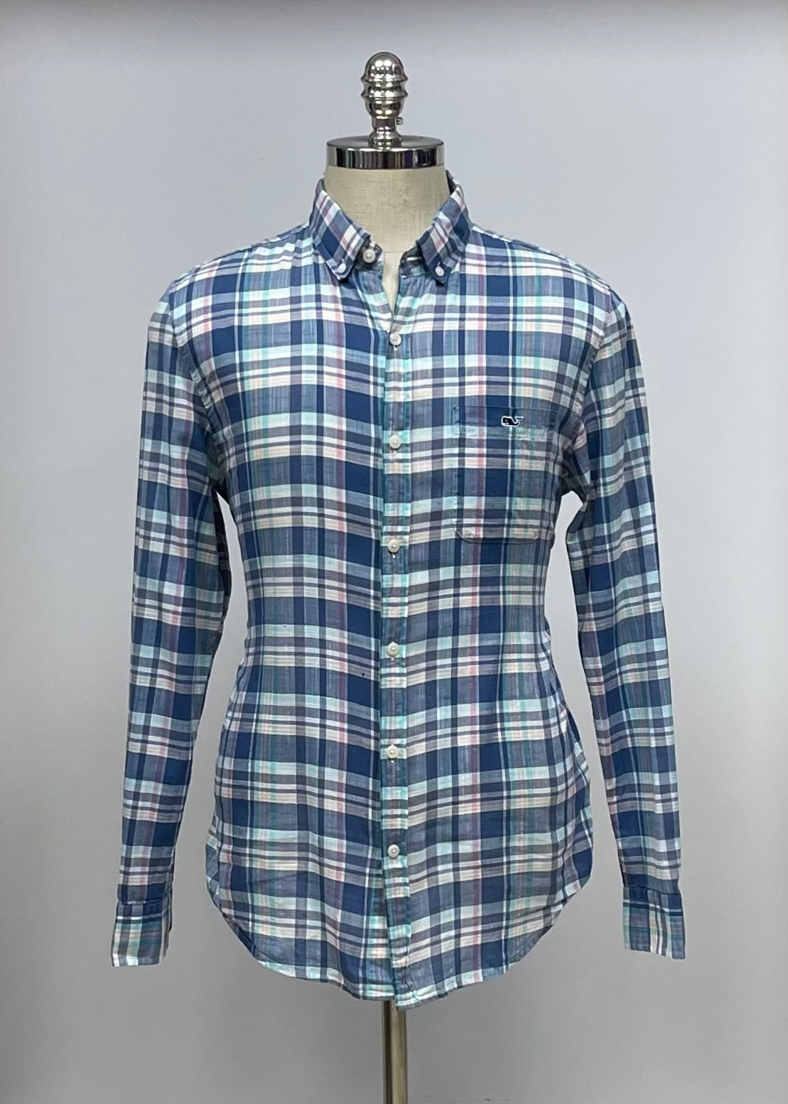 Camisa Vineyard Vines 🐳 de cuadros tartan en color azul, celeste, rosado y blanco Talla M Entalle Slim Fit