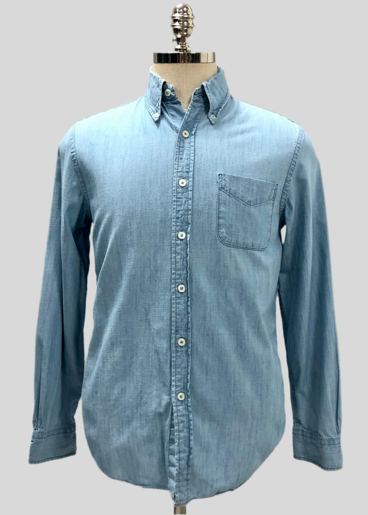 Camisa de botones Brooks Brothers 🐑 de jeans en color celeste Talla S Entalle Regular