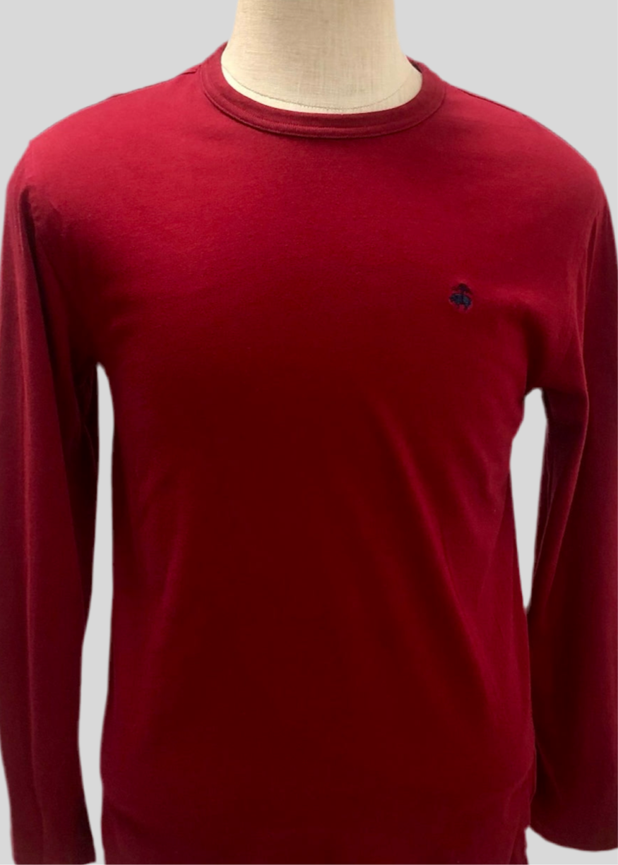 Camiseta cuello redondo Brooks Brothers 🐑 color rojo y logo azul navy Talla S